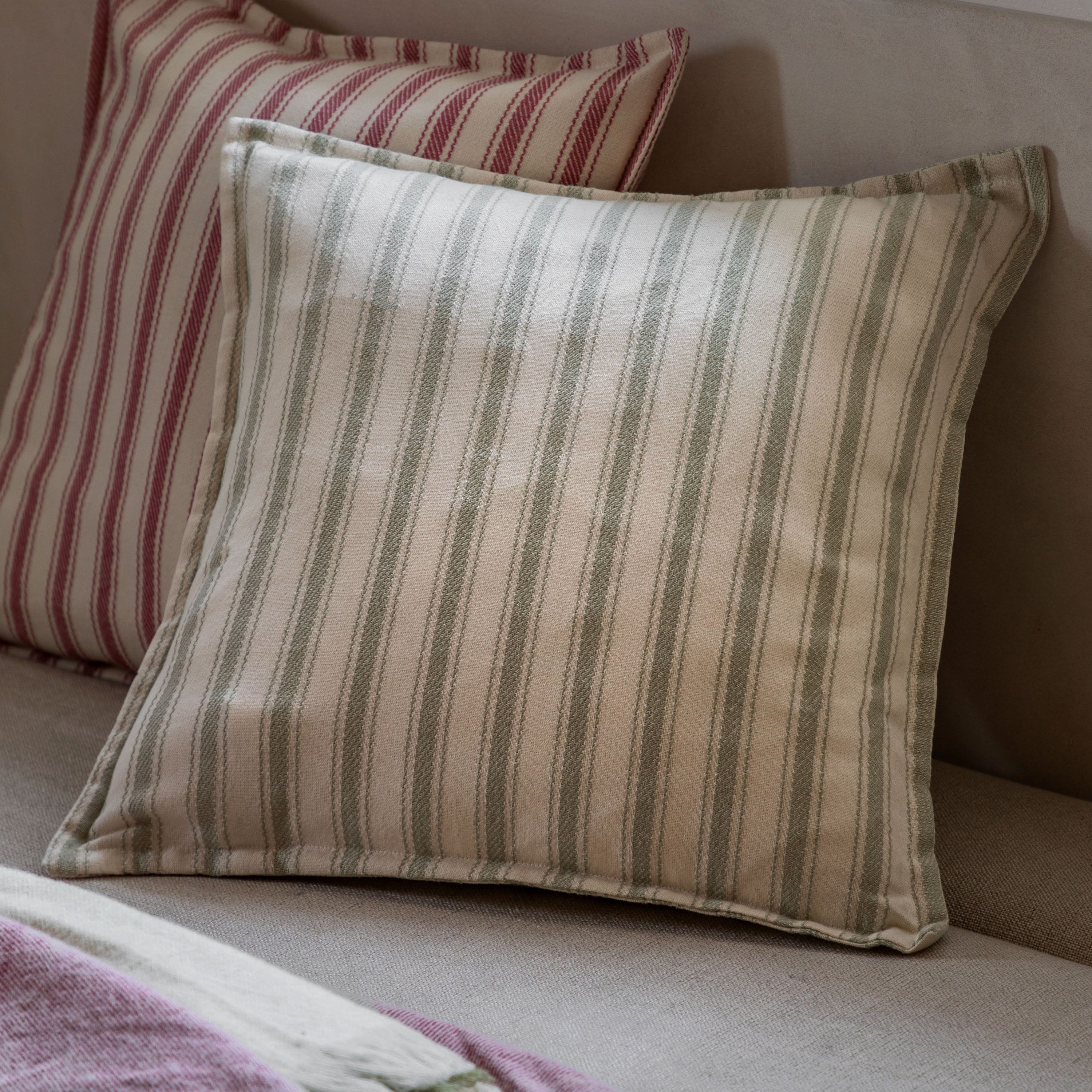 Alston Woven Stripe Cush Sage
