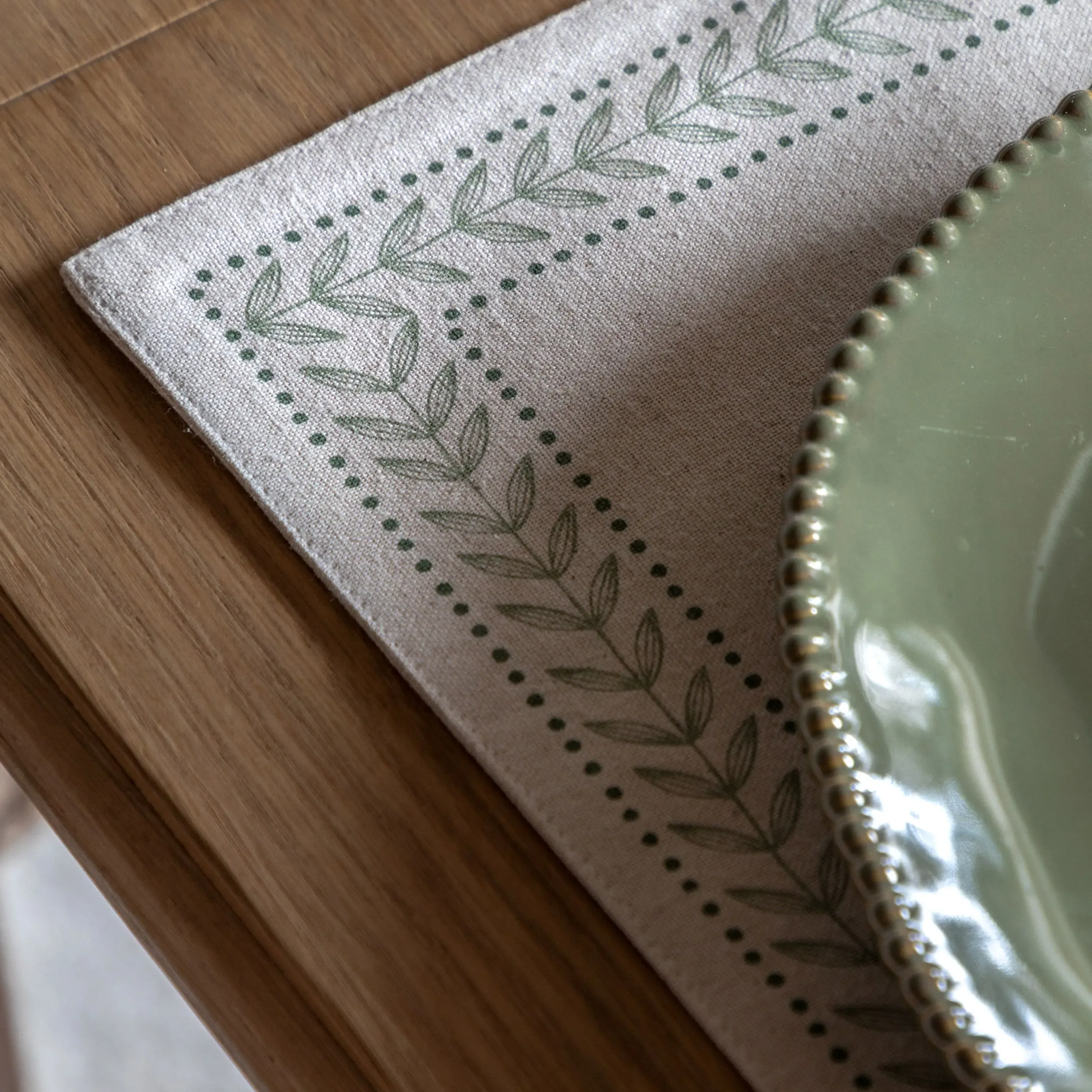 Arbor Leaf Placemats Natural 4pk - Image 5