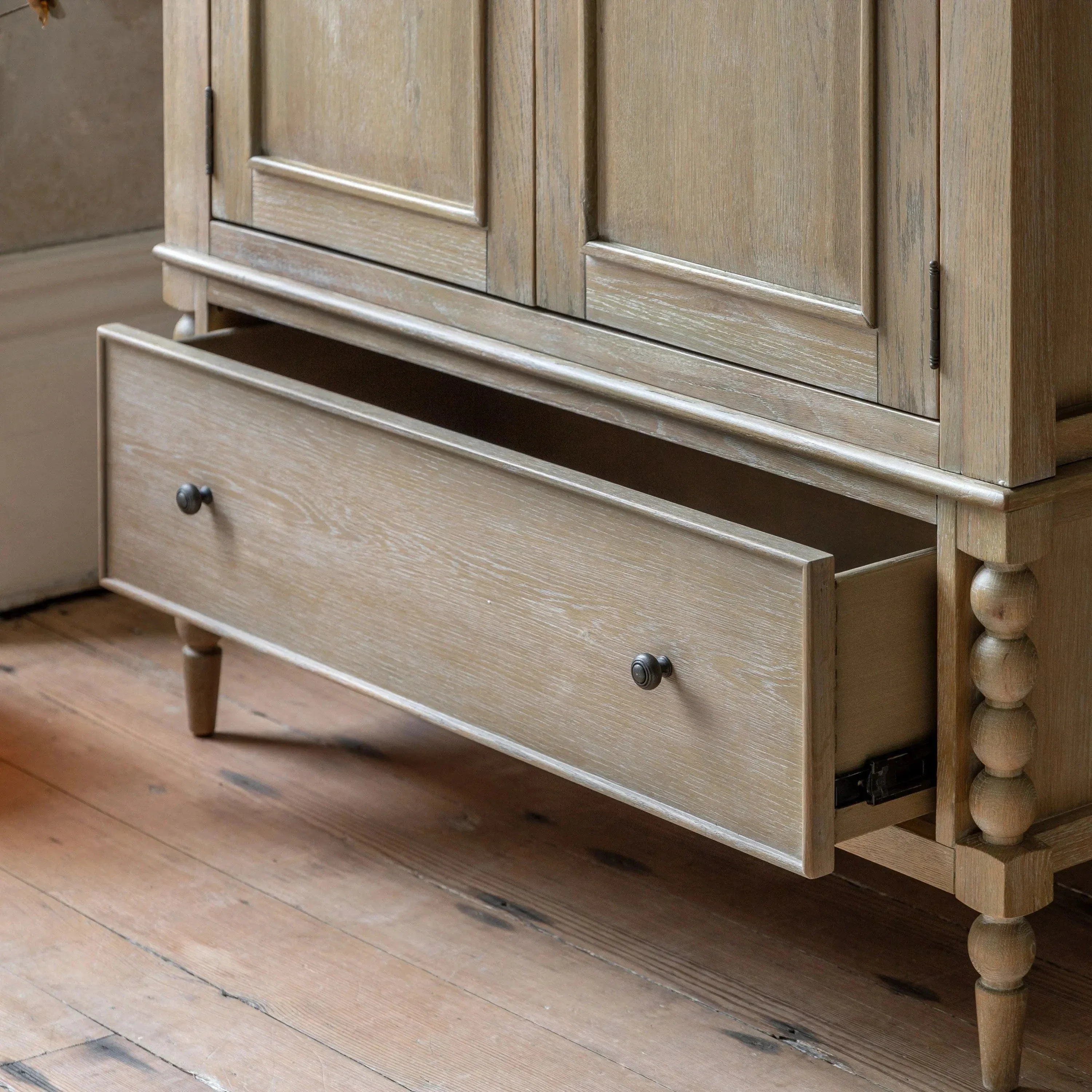 Artisan 2 Door 1 Drawer Wardrobe - Image 3