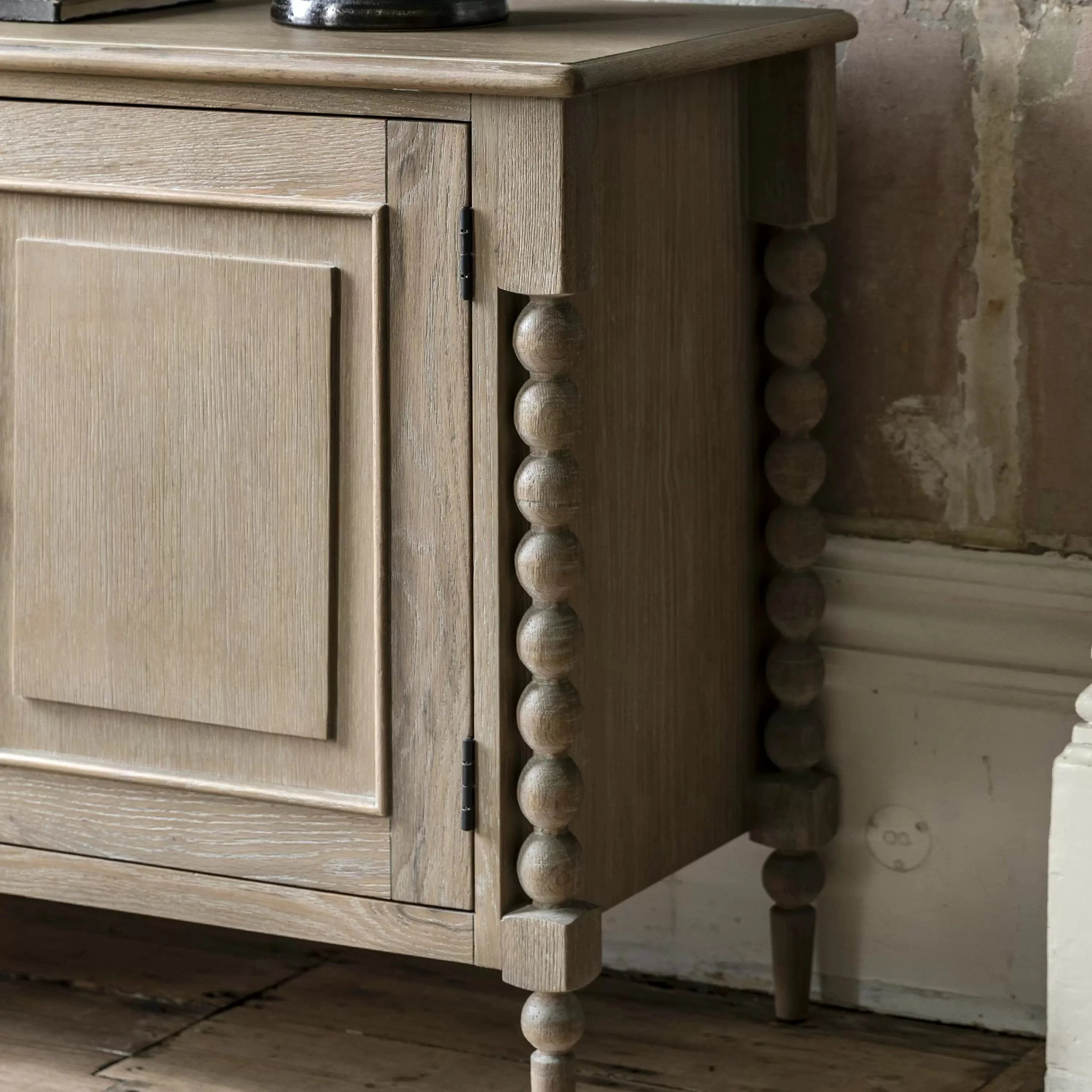 Mitcham 2 Door 3 Drawer Sideboard 1660x450x800mm - Image 3