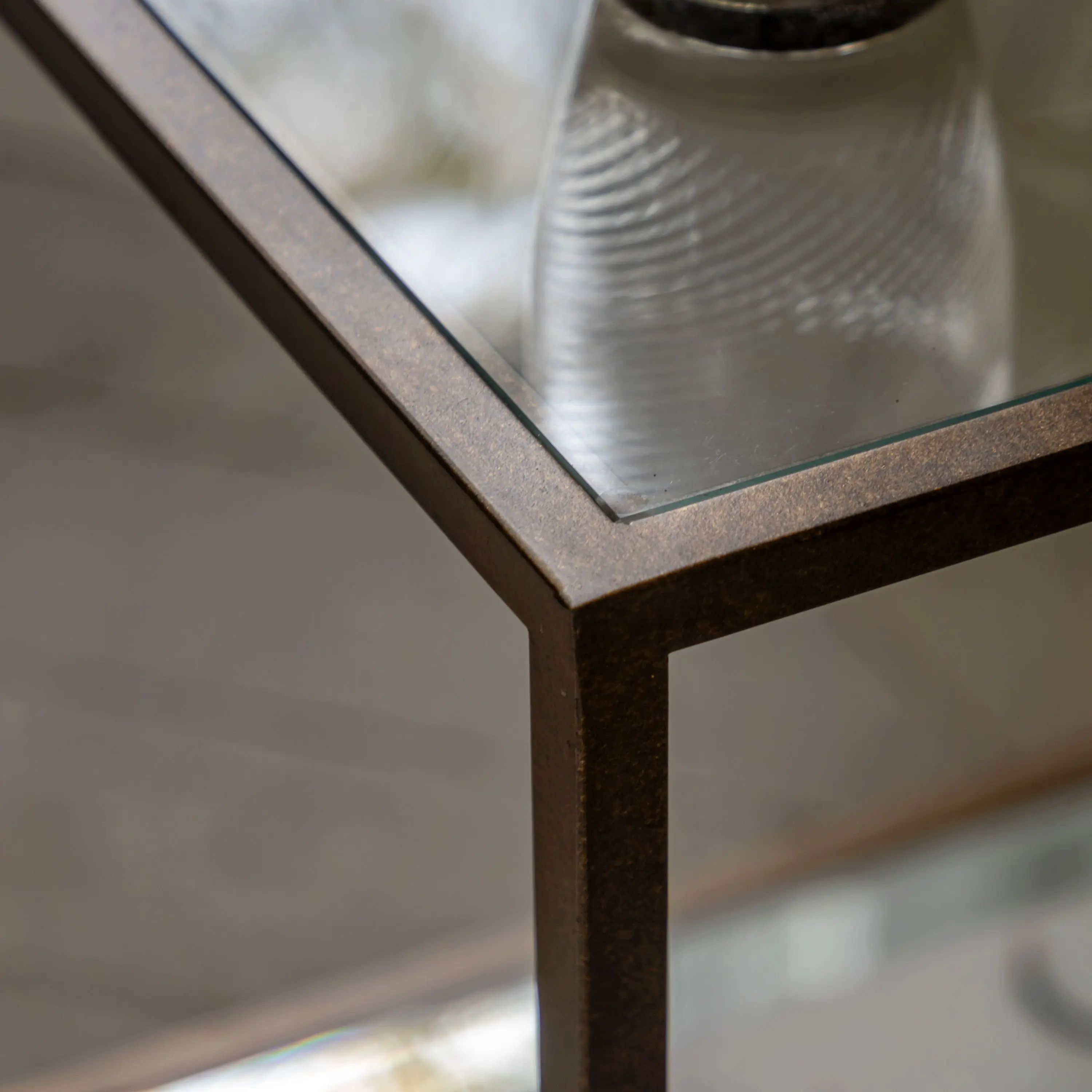Avento Side Table - Image 3