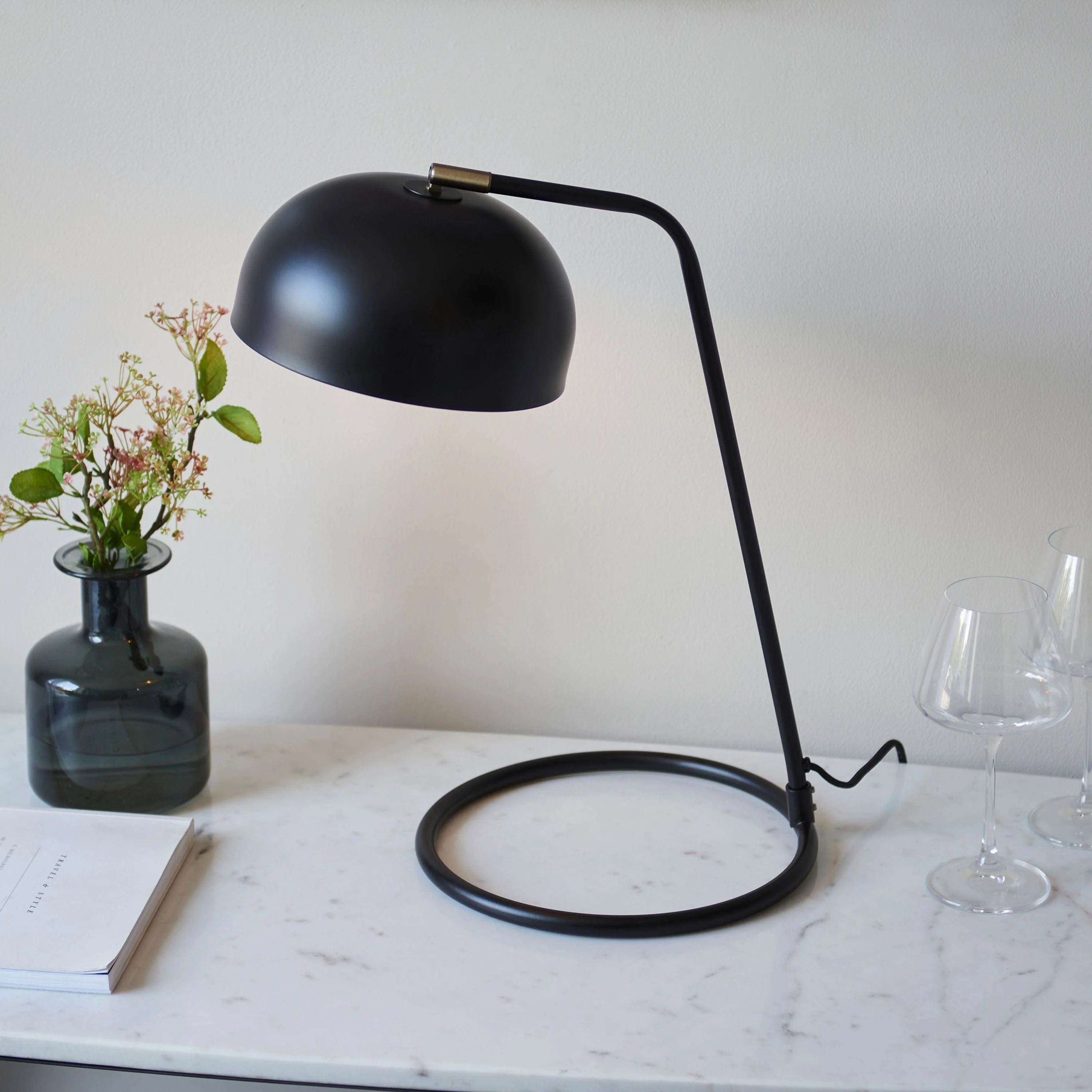 Brair 1 Table Lamp Matt Black & Antique Brass - Image 3