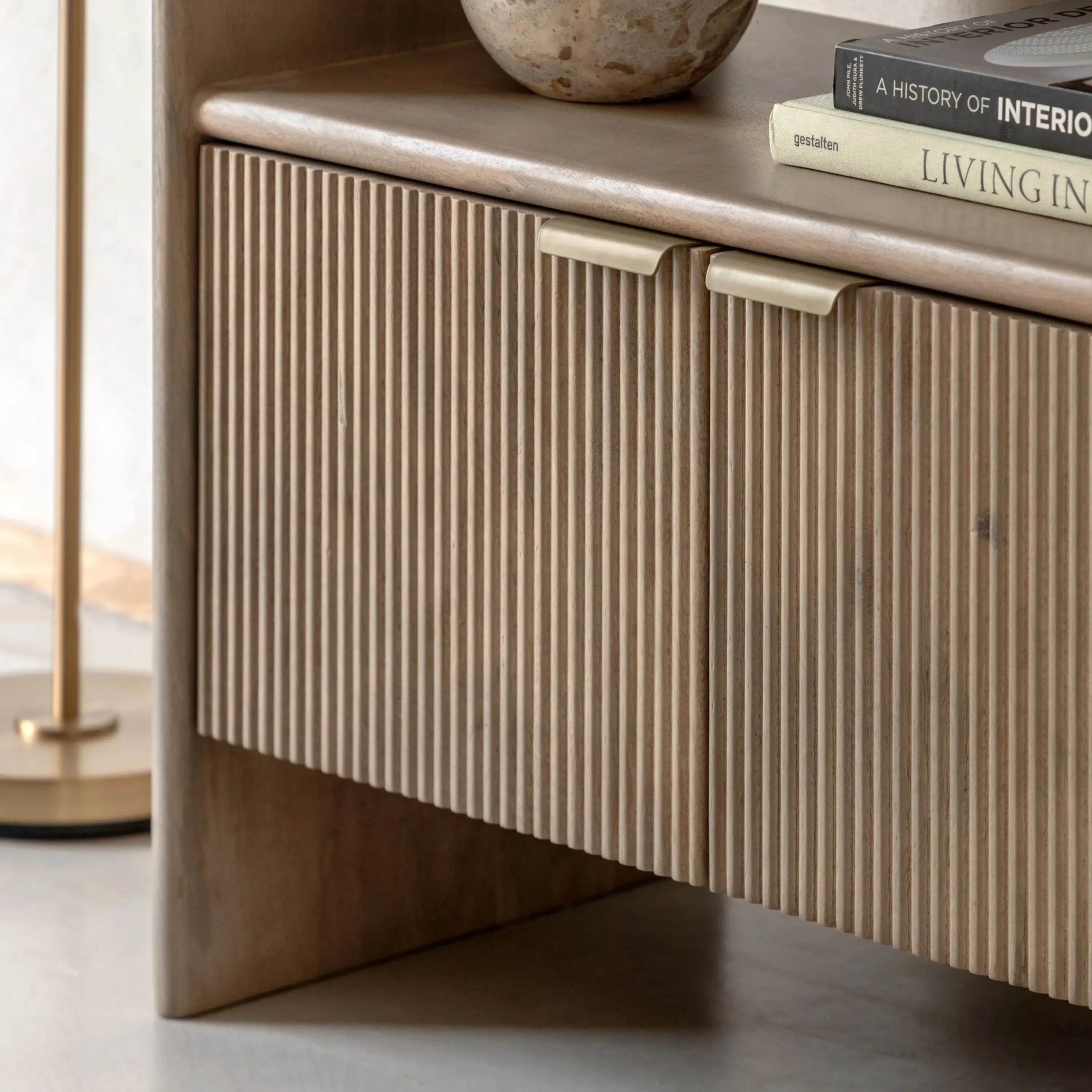 Coleman Open Display - Image 3