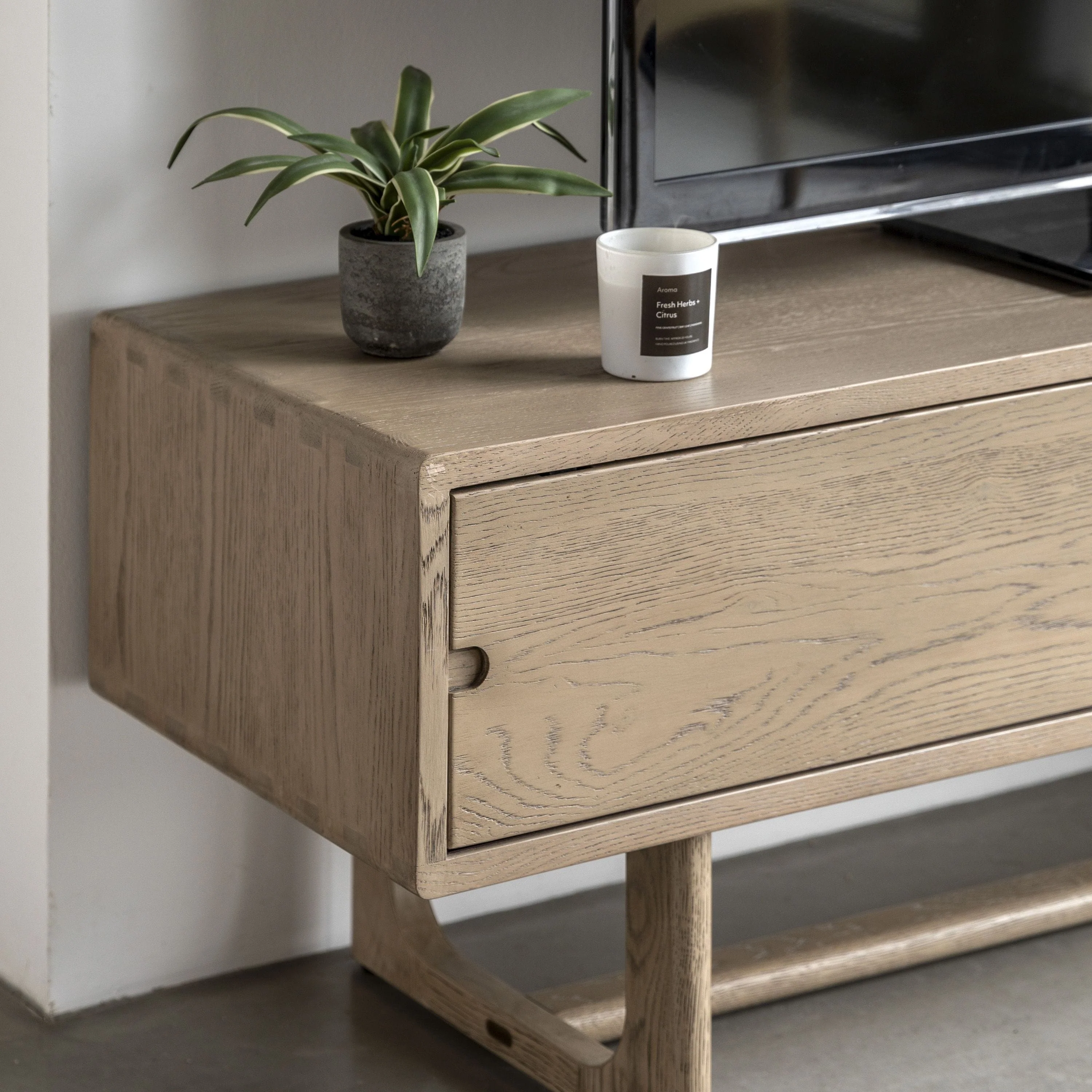 Craft Media Unit Smoked - Image 2