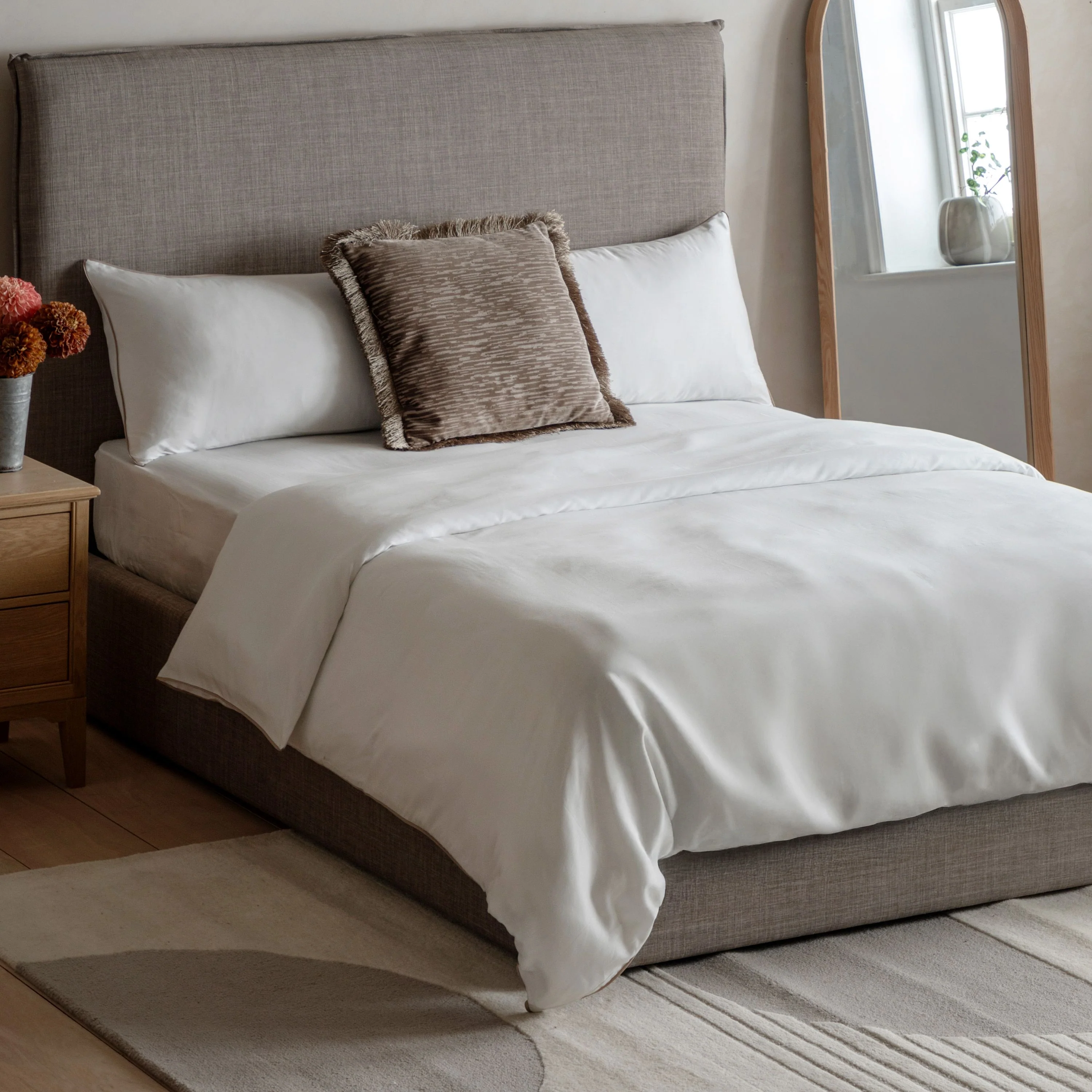 Egyptian Cotton Piped Duvet Cover Set King - Image 3