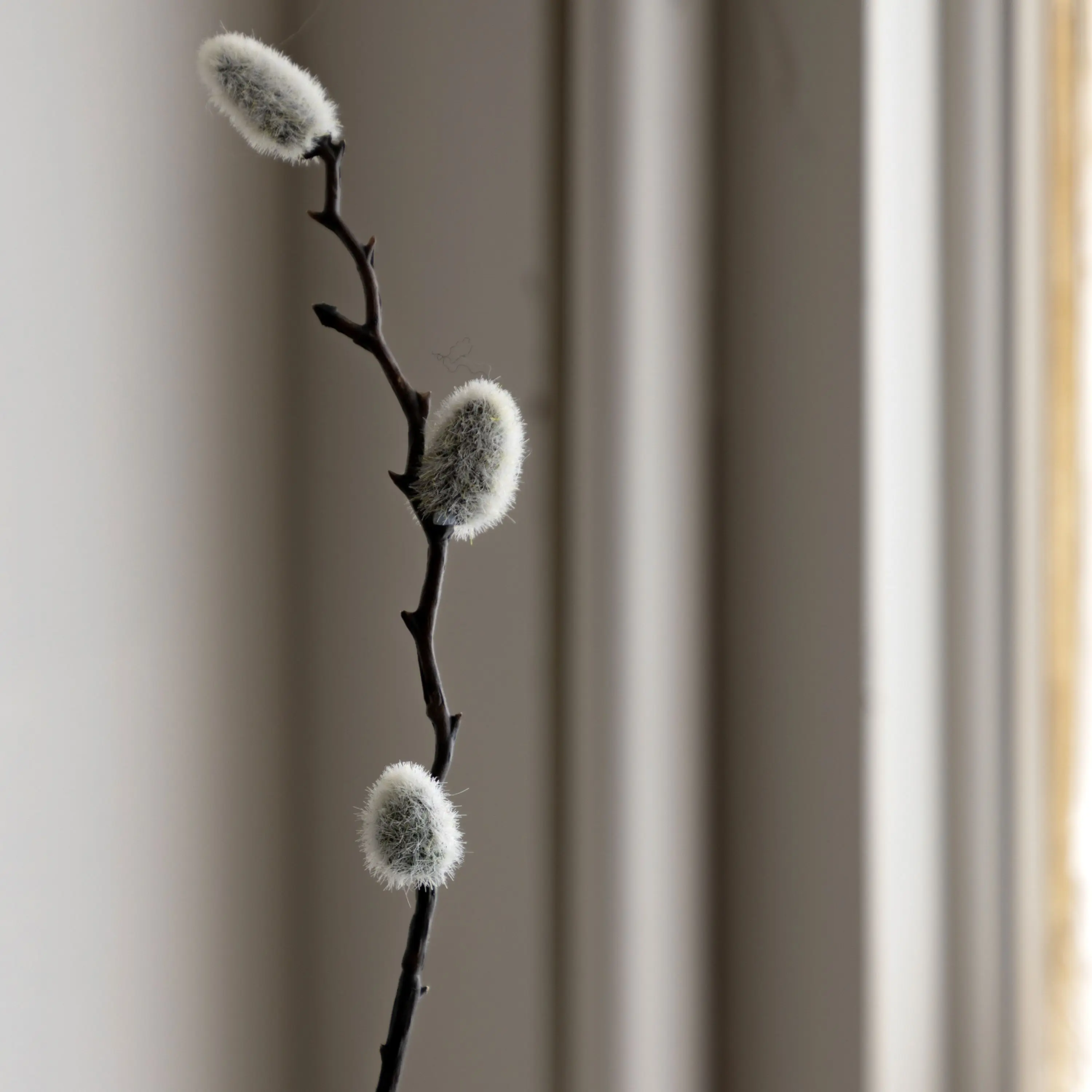 Faux Willow Stem 5pk - Image 3