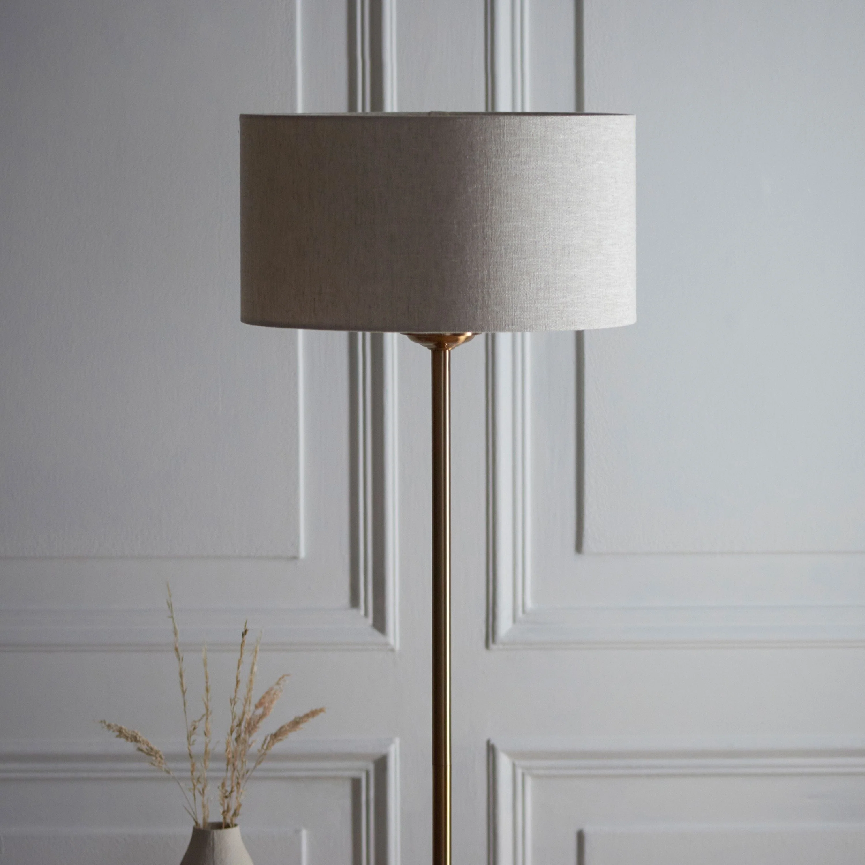 Highclaire Floor Lamp Vintage Brass - Image 3