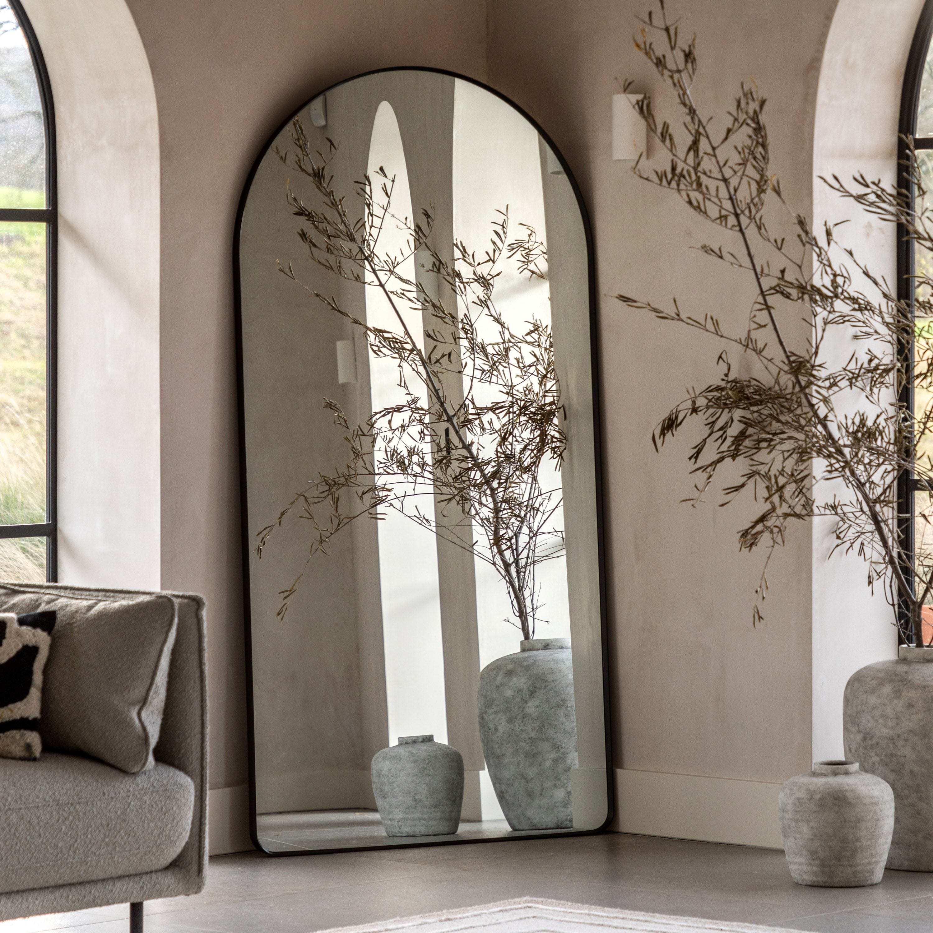 Holdon Arch Mirror Black