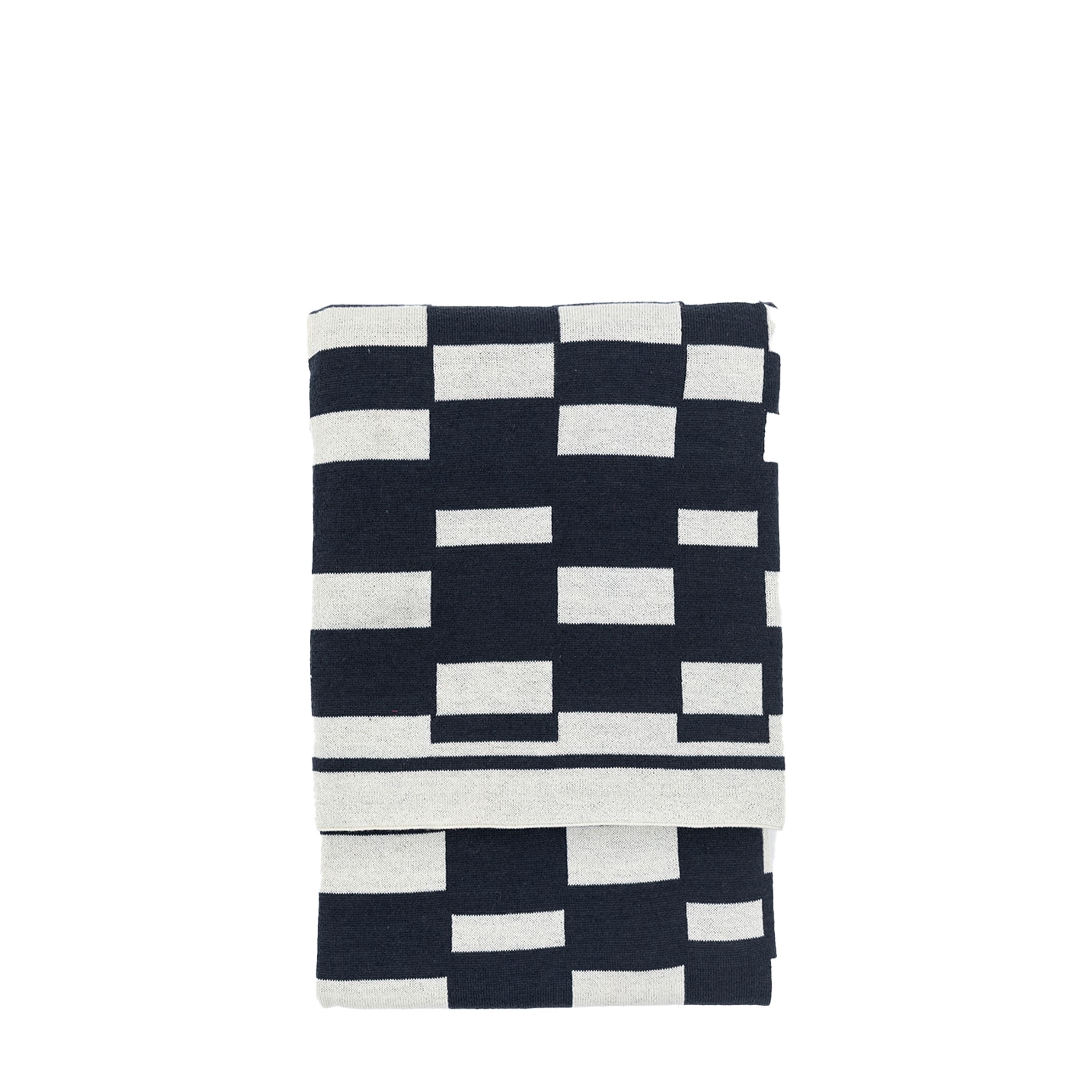 Lohko Knitted Throw Ink - Image 2