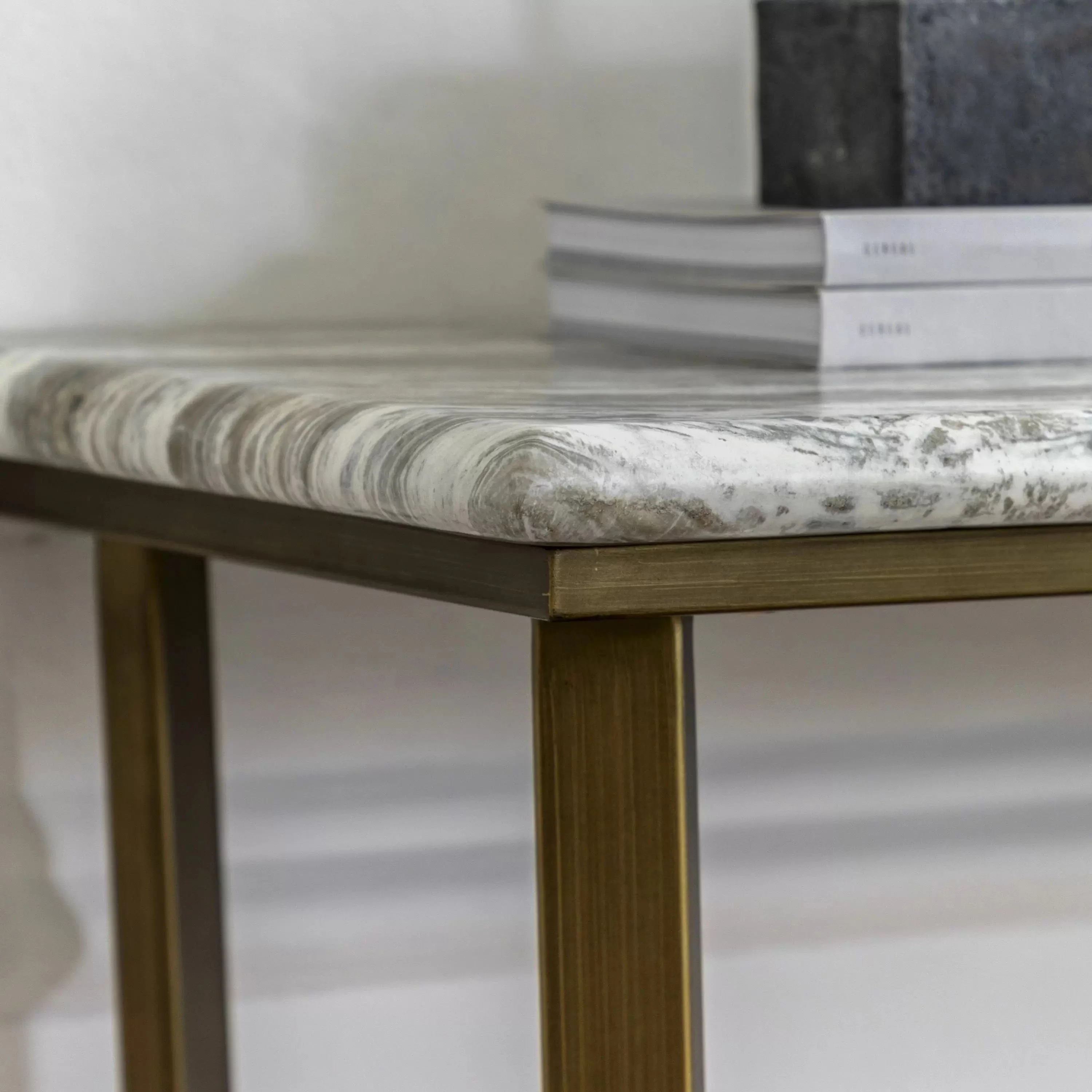 Tyning Console Table 1100x400x800mm - Image 3