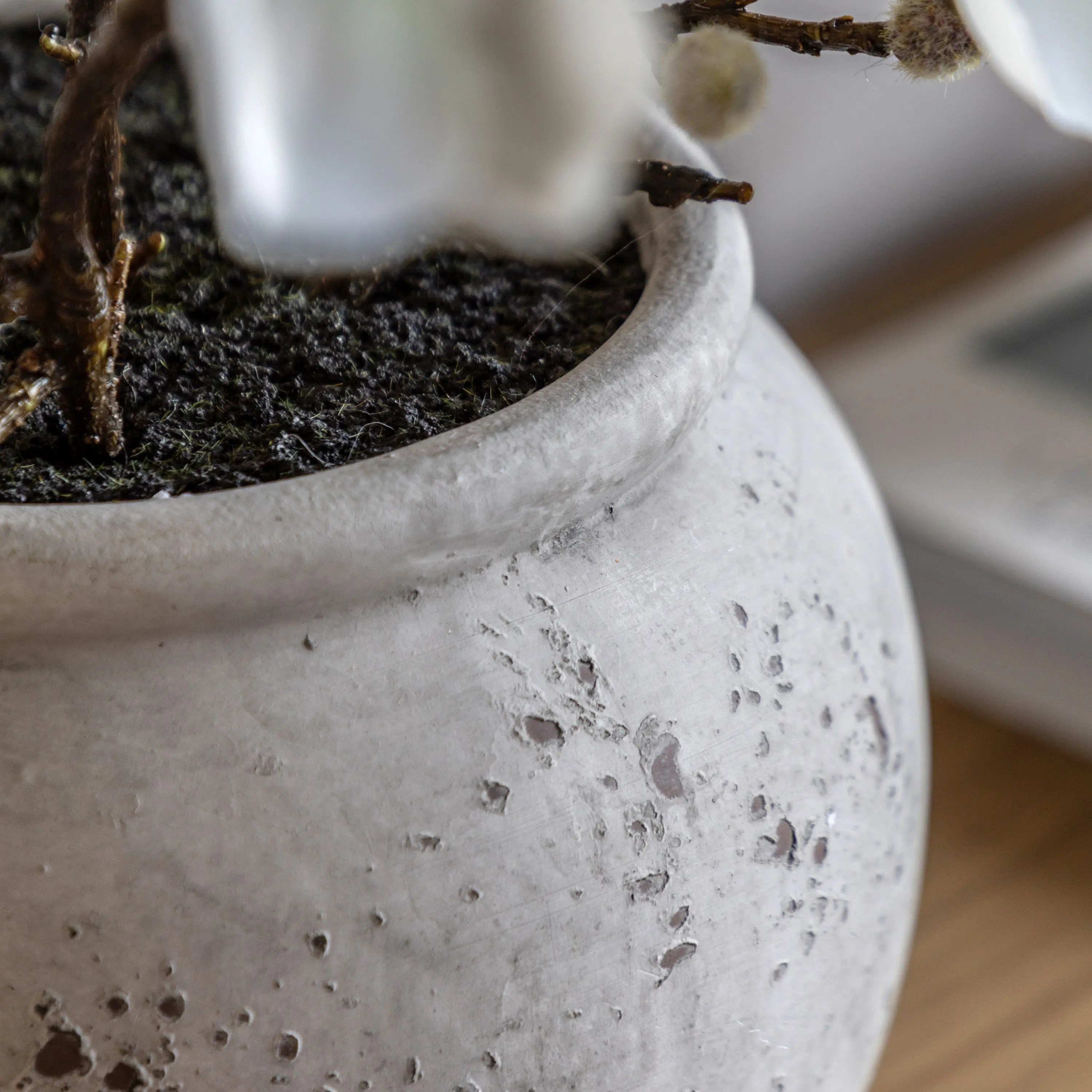 Magnolia Vase Arrangement - Image 4