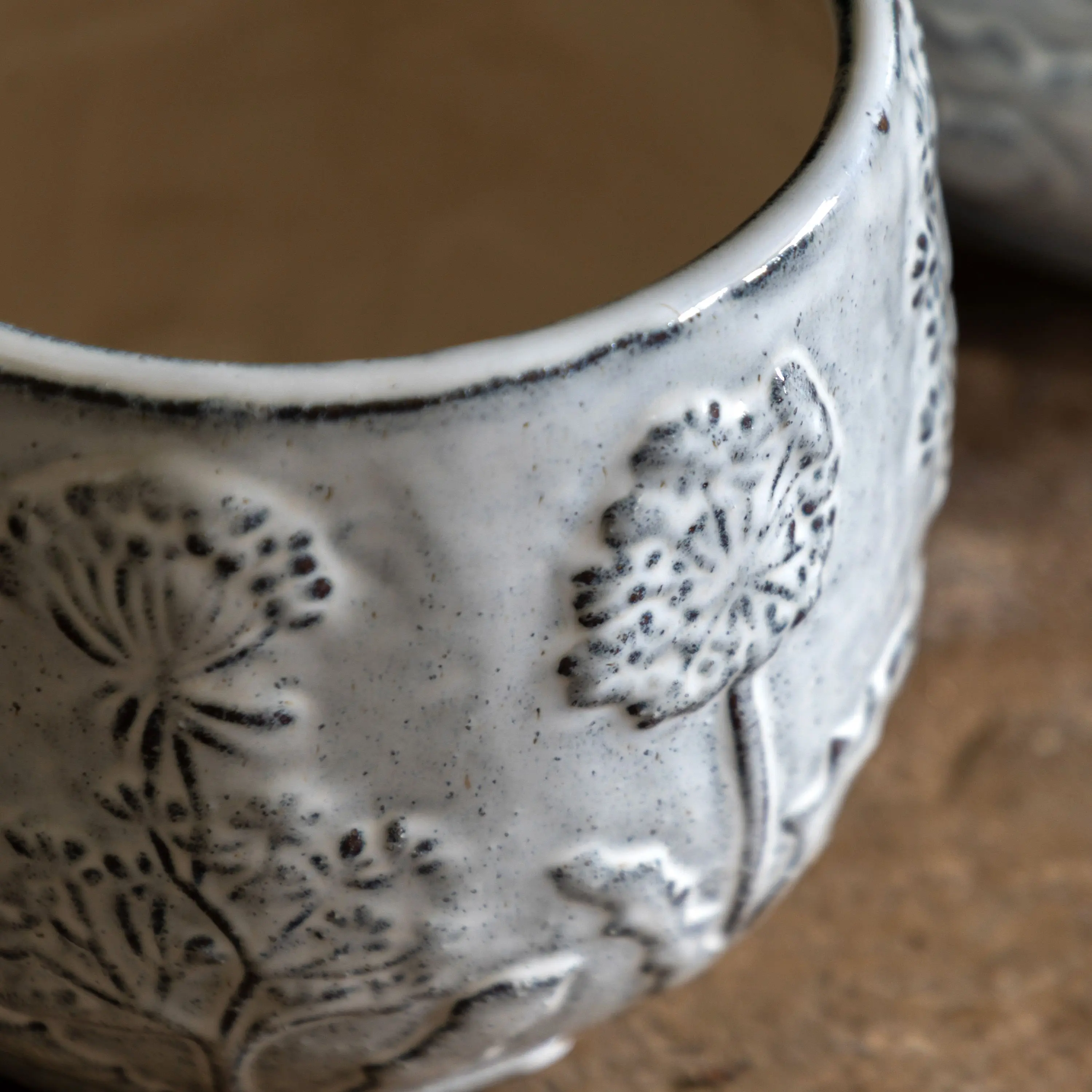 Meadow Floral Planter Set of 2 - Image 3