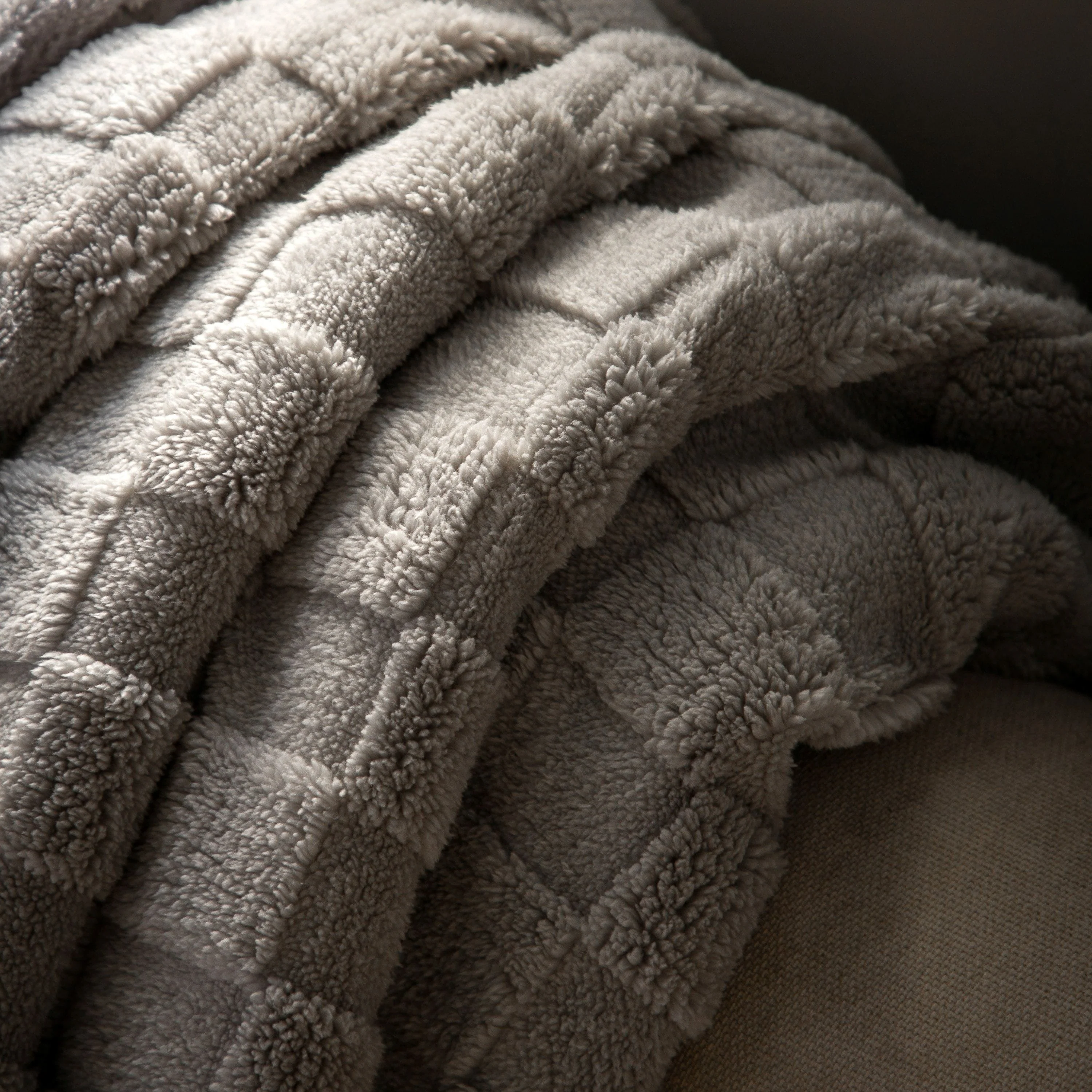 Oaken Checked Sherpa Throw Grey - Image 3