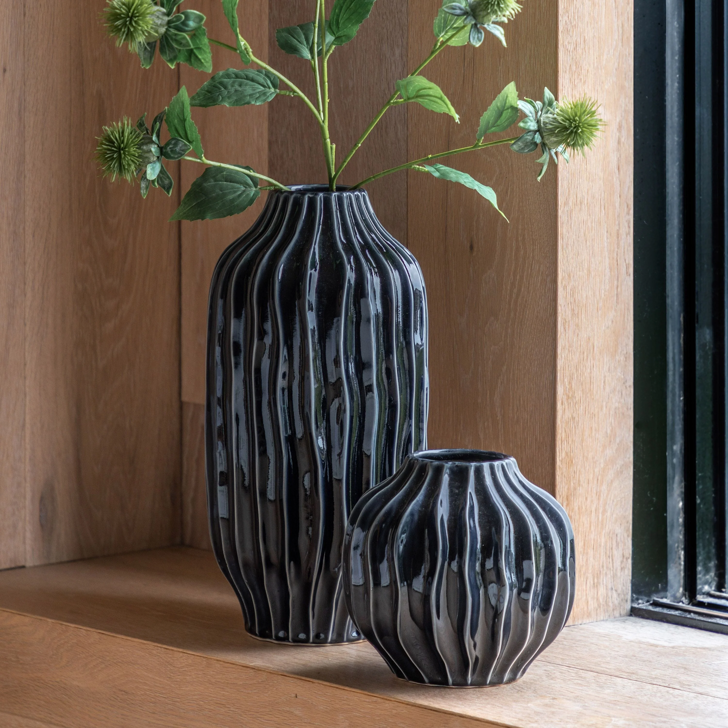 Organic Ribbed Vase Midnight Small - Image 3