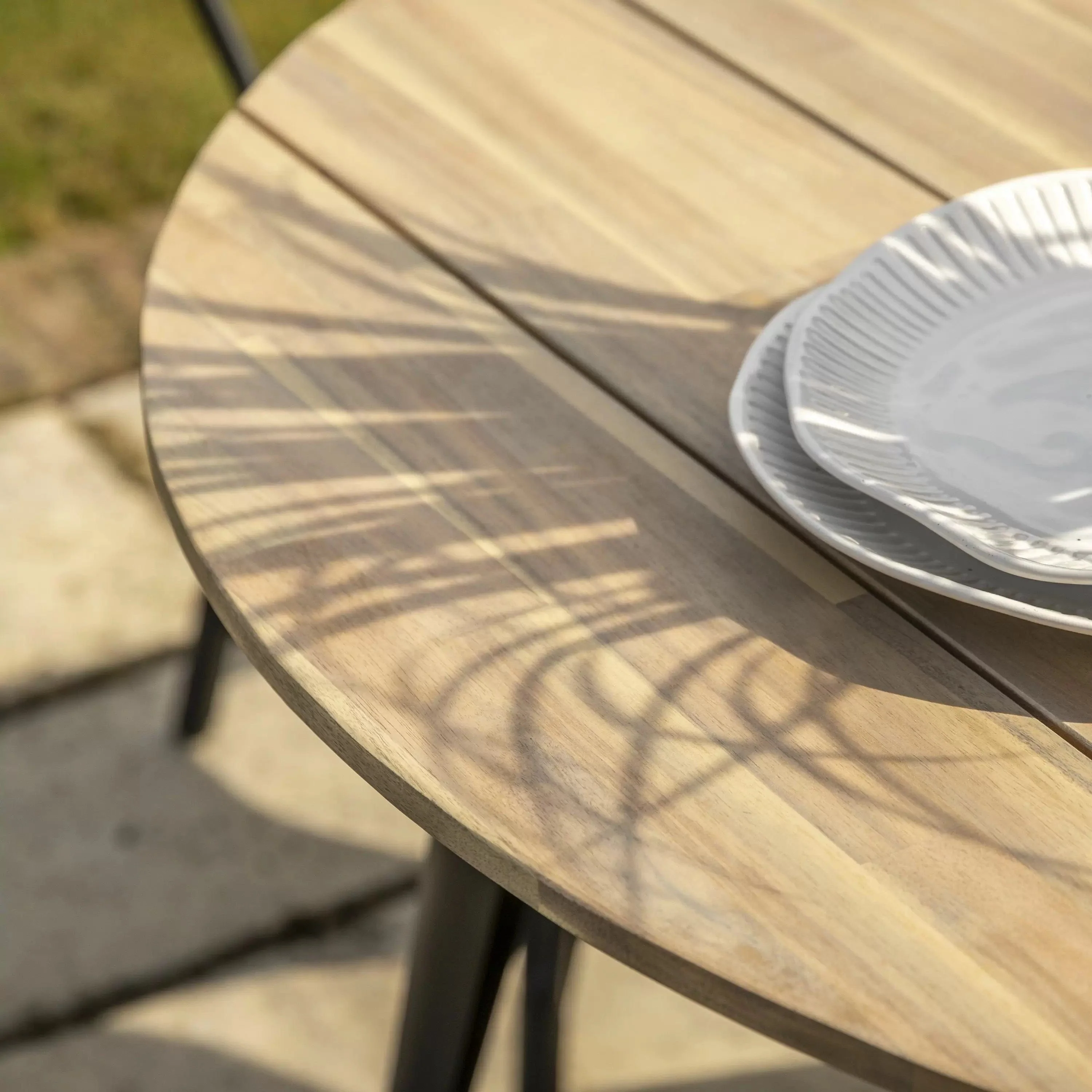 Ponza Round Dining Table - Image 2