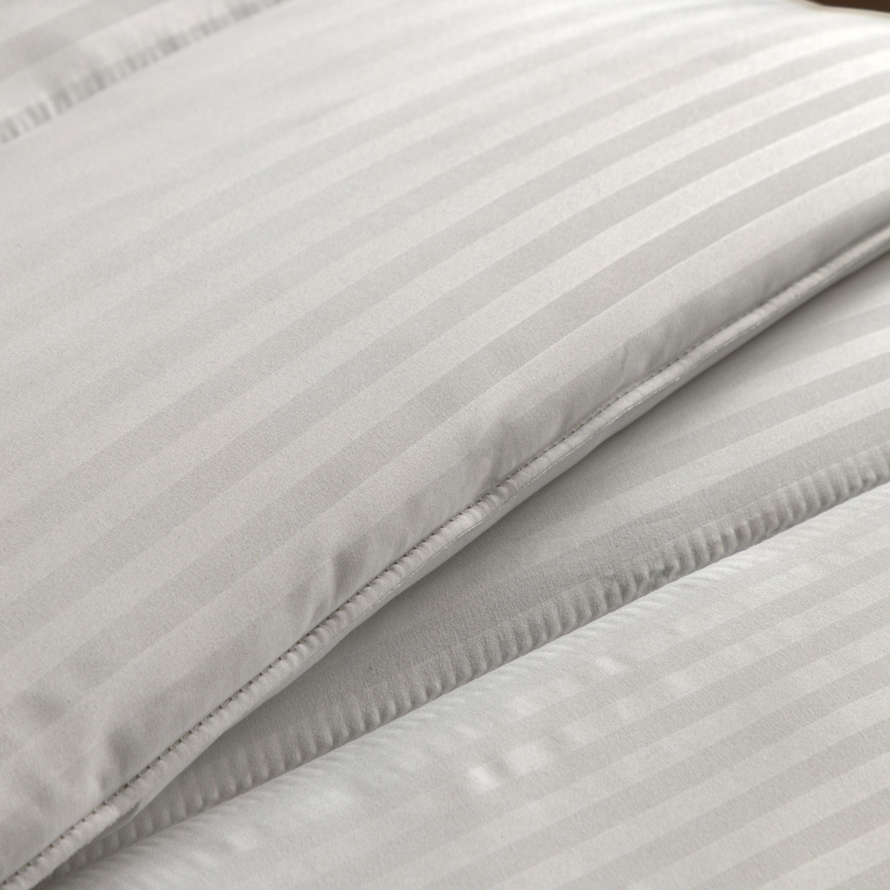 Simply Sleep Anti Allergy Duvet Superking - Image 3