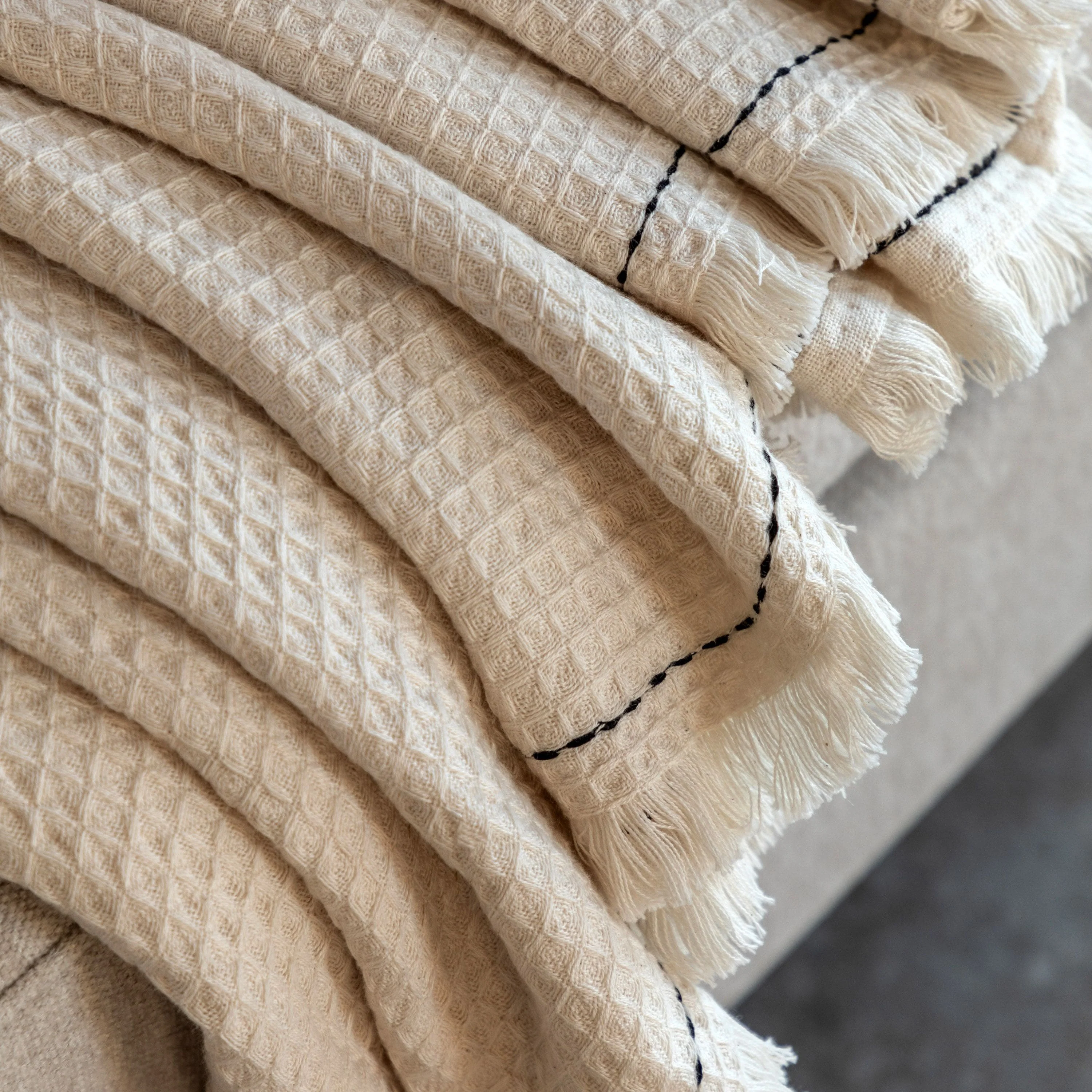 Stitched Border Waffle Throw Cream - Image 3