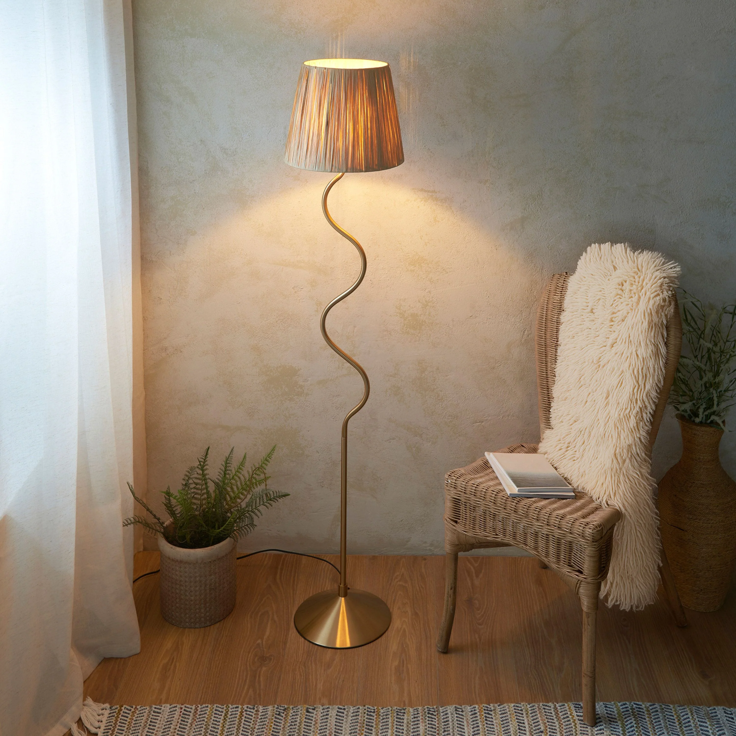 Wrigley 1 Floor Lamp Brushed Aged Brass - Image 5