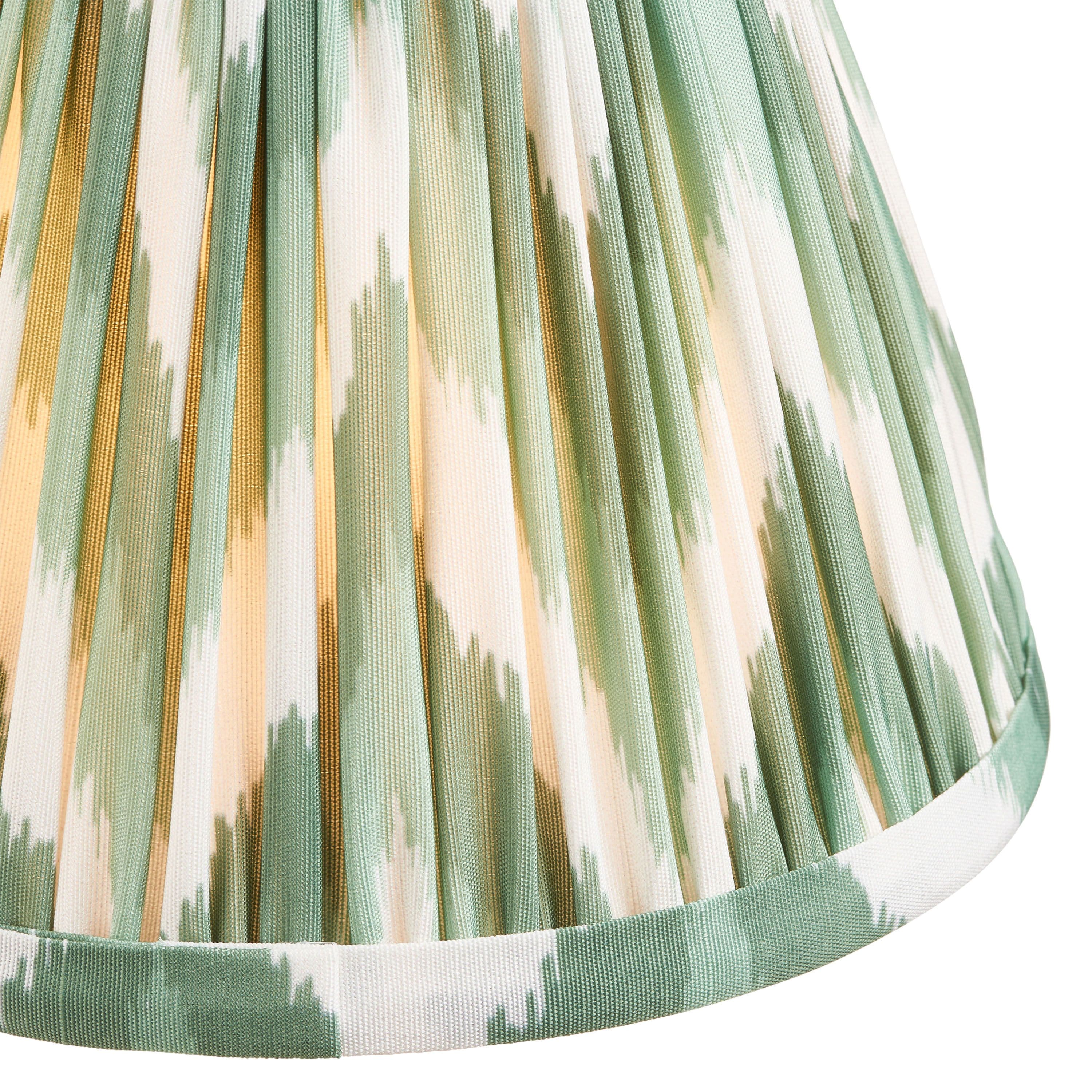 Zigzag Shade Cotswold Green Fabric 16cm - Image 3