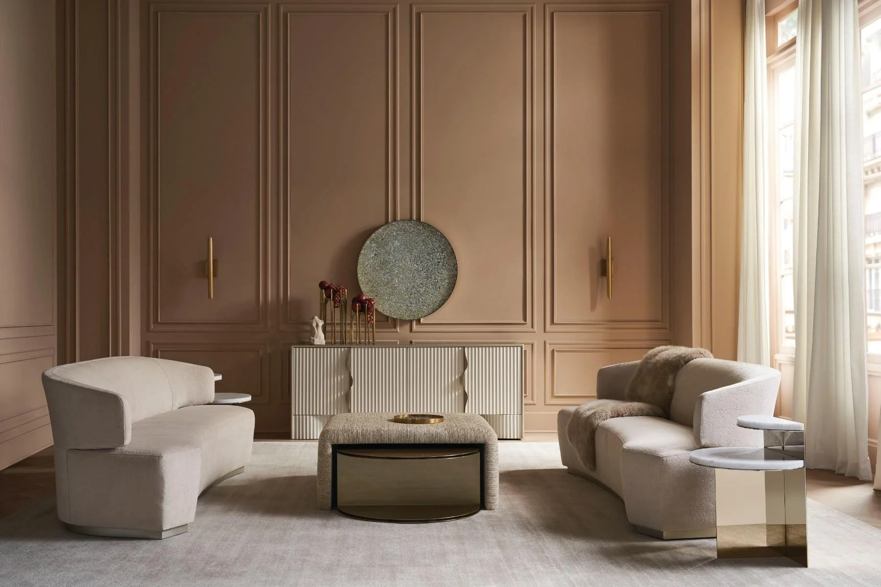 Caracole Corinthian Sideboard - Image 4