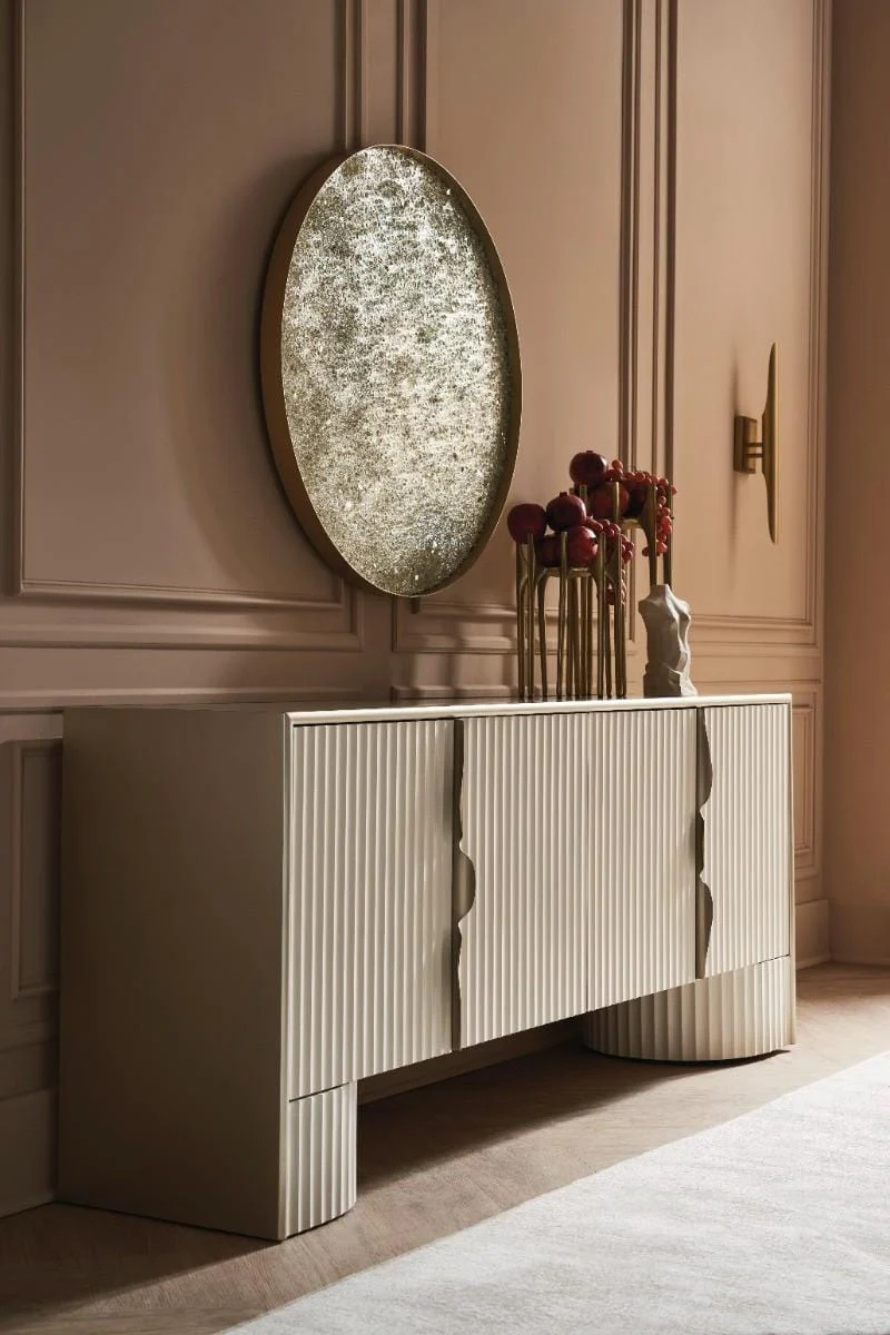 Caracole Corinthian Sideboard - Image 6