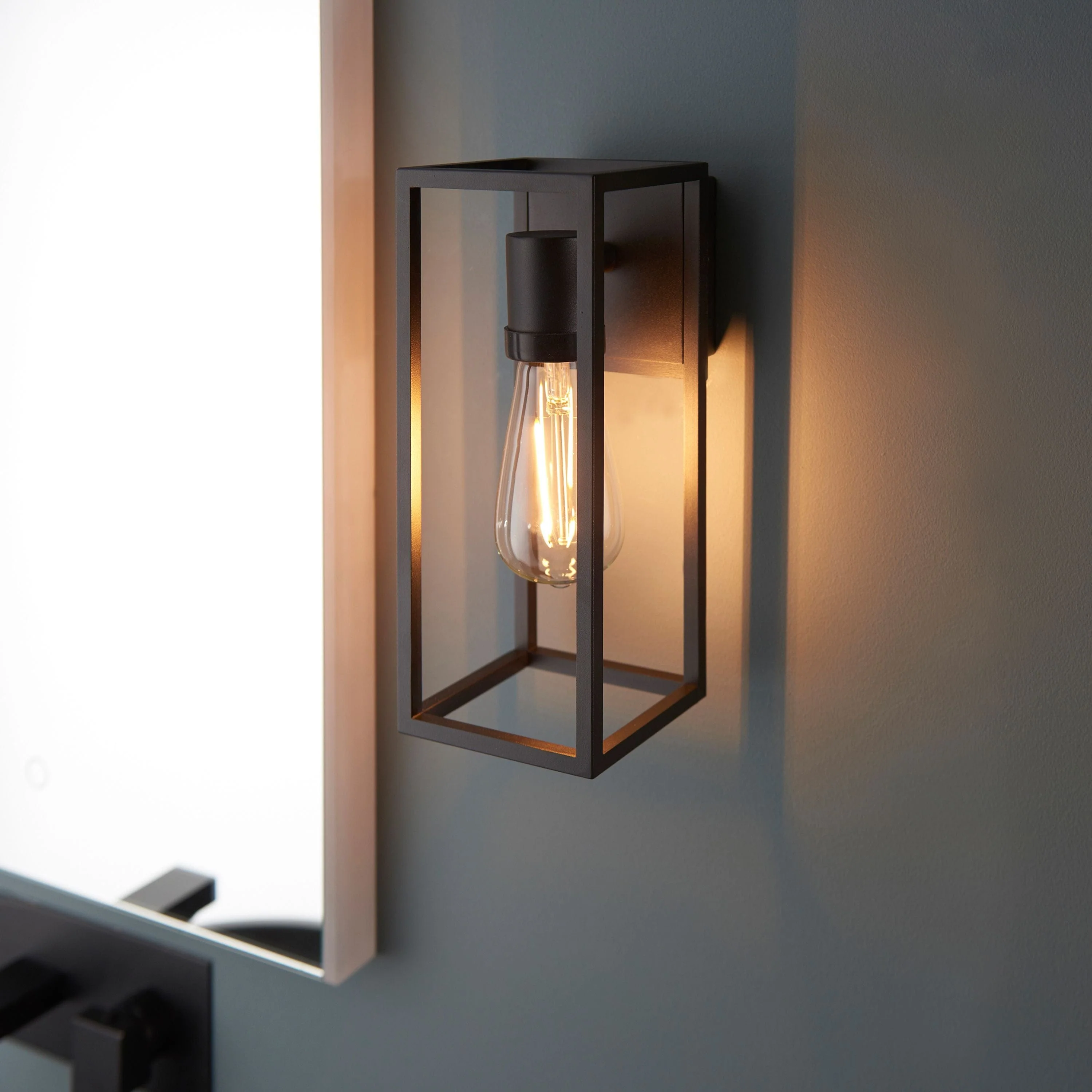 Chelwood Wall Light | OUTLET - Image 9