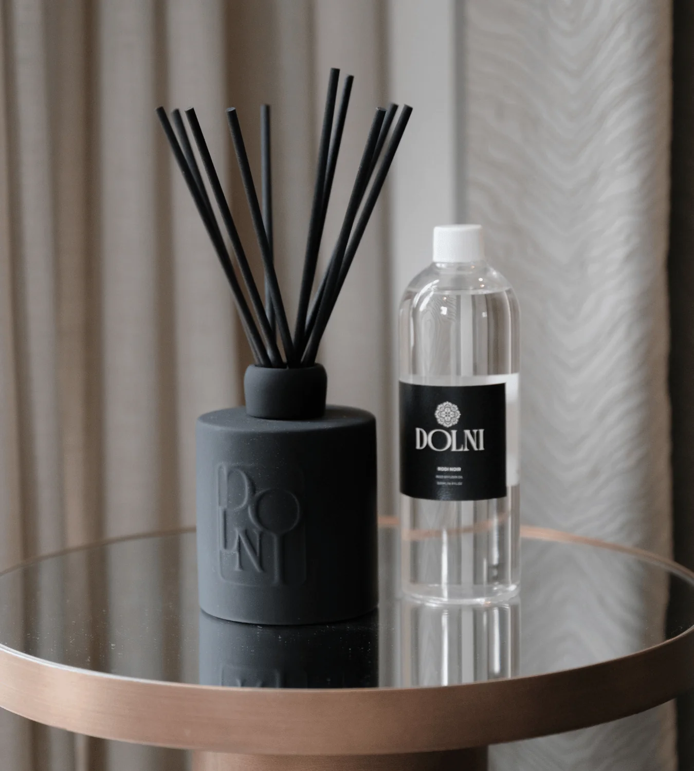 Dolni Large Black Ceramic RodĂ Noir 500ml Reed Diffuser - Image 3