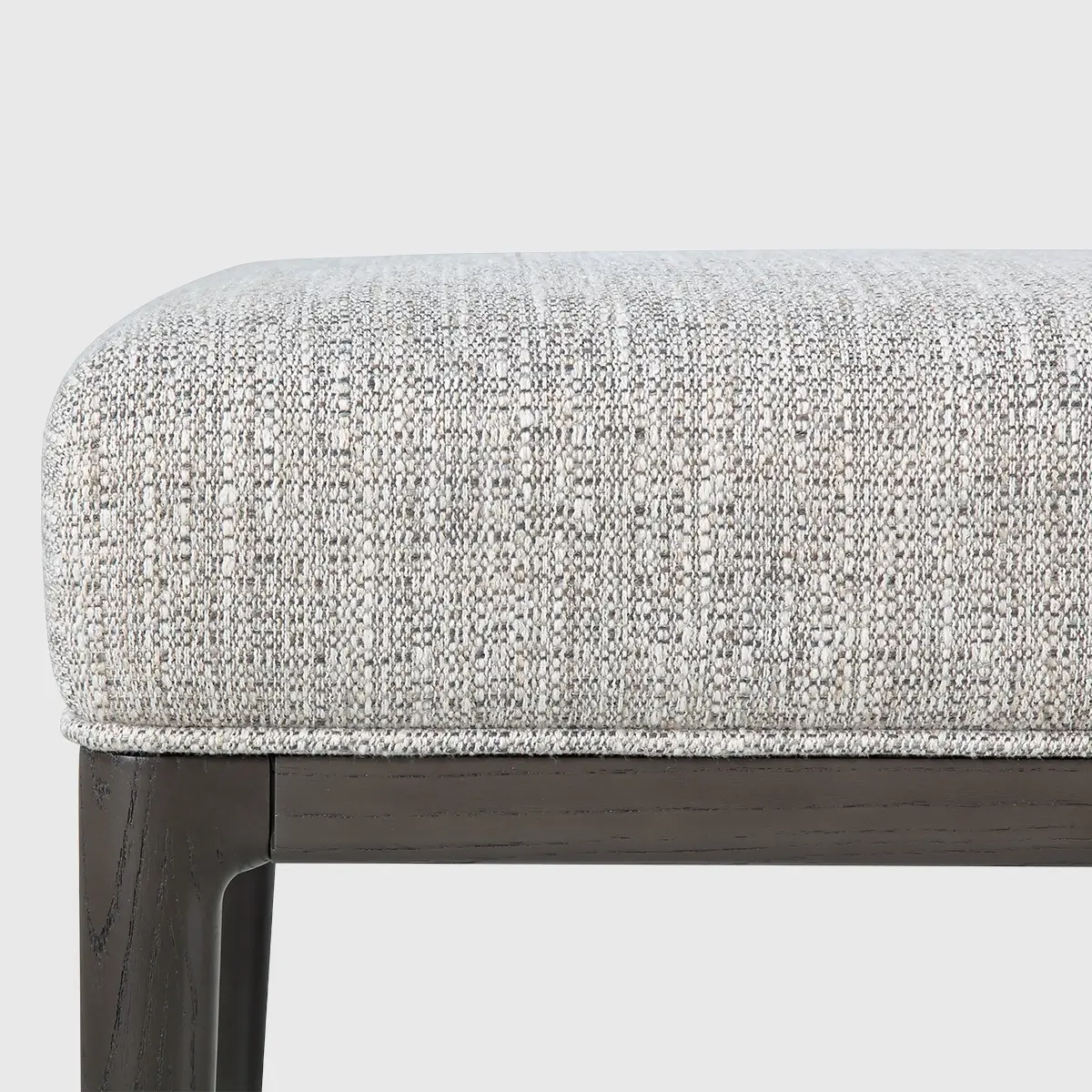 Charisma Bench Macchiato Charisma Bench Macchiato: Modern Design with Timeless Elegance - Image 4
