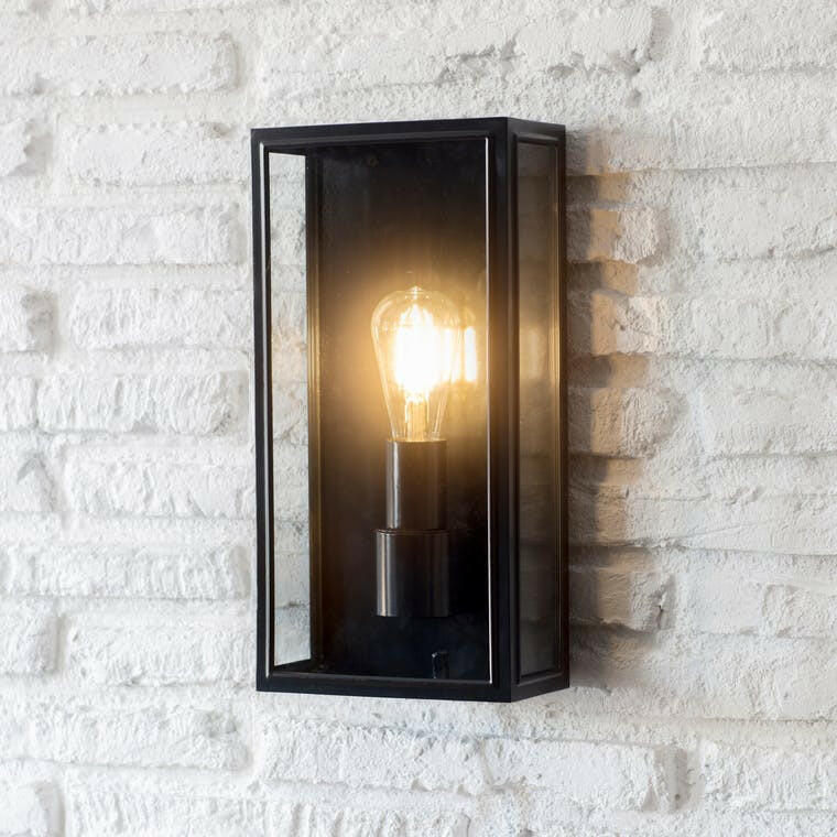 Belgrave Lantern, Tall