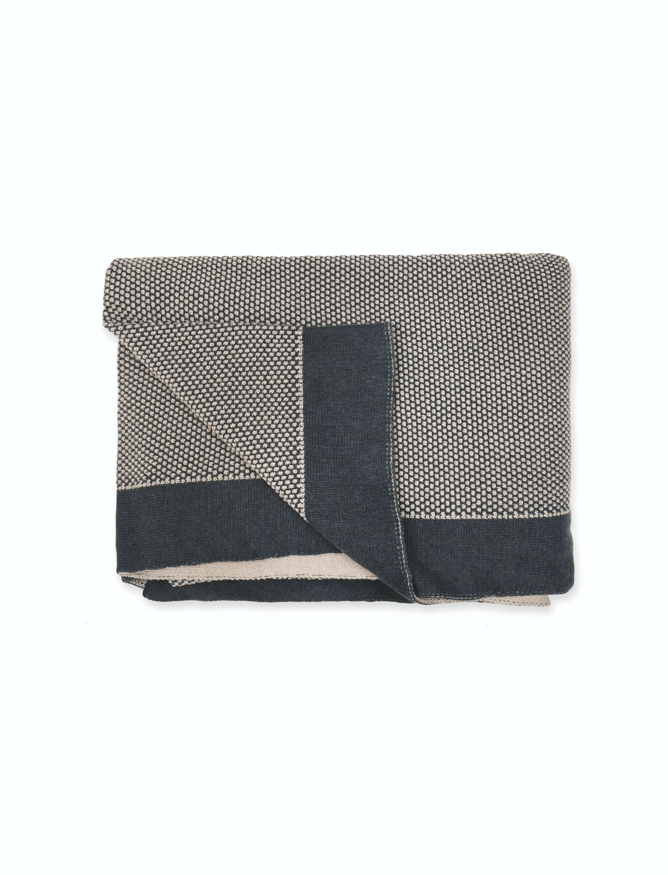 Framlingham Throw - Grey - Image 3