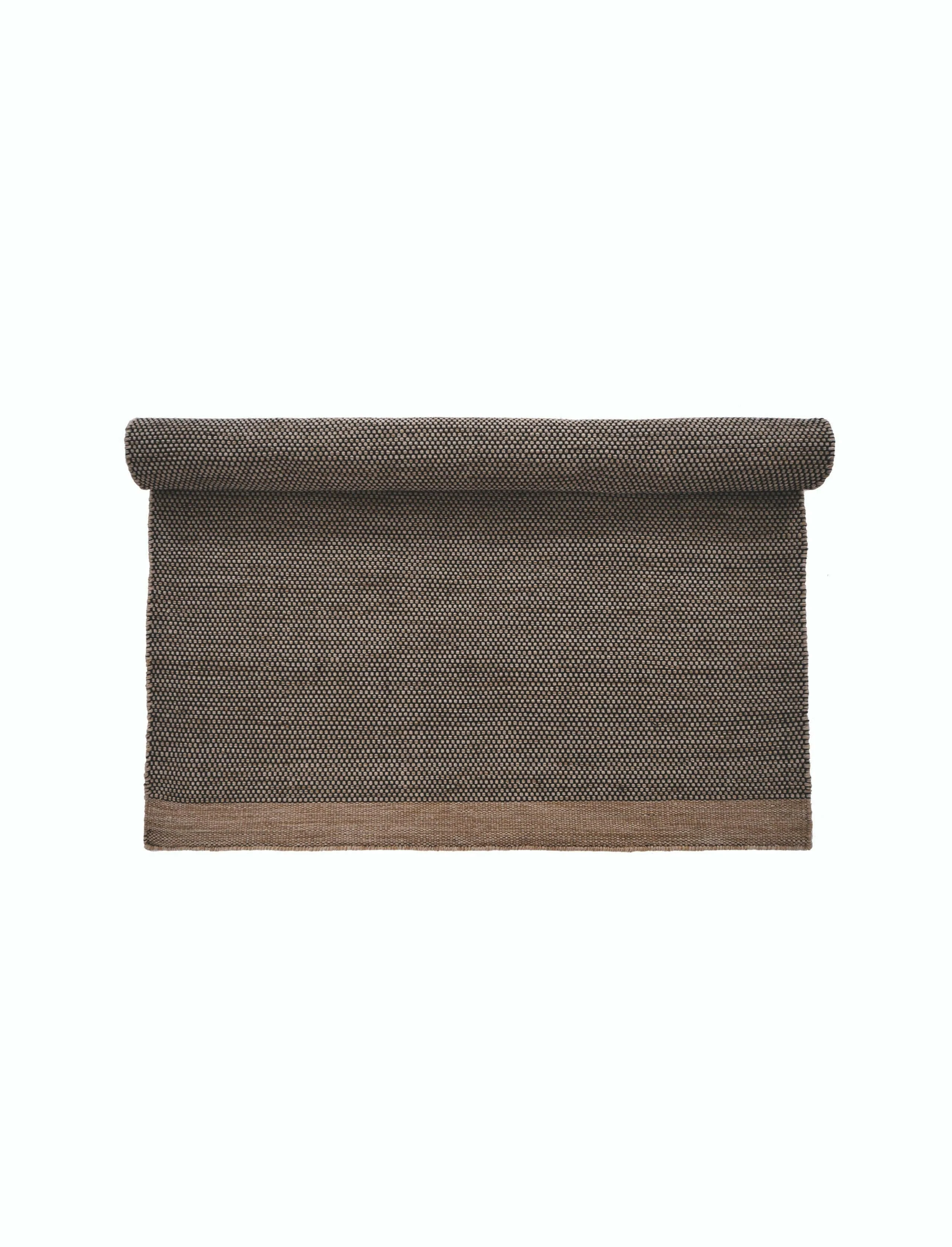 Islay Rug - 120 x 180cm - Image 2