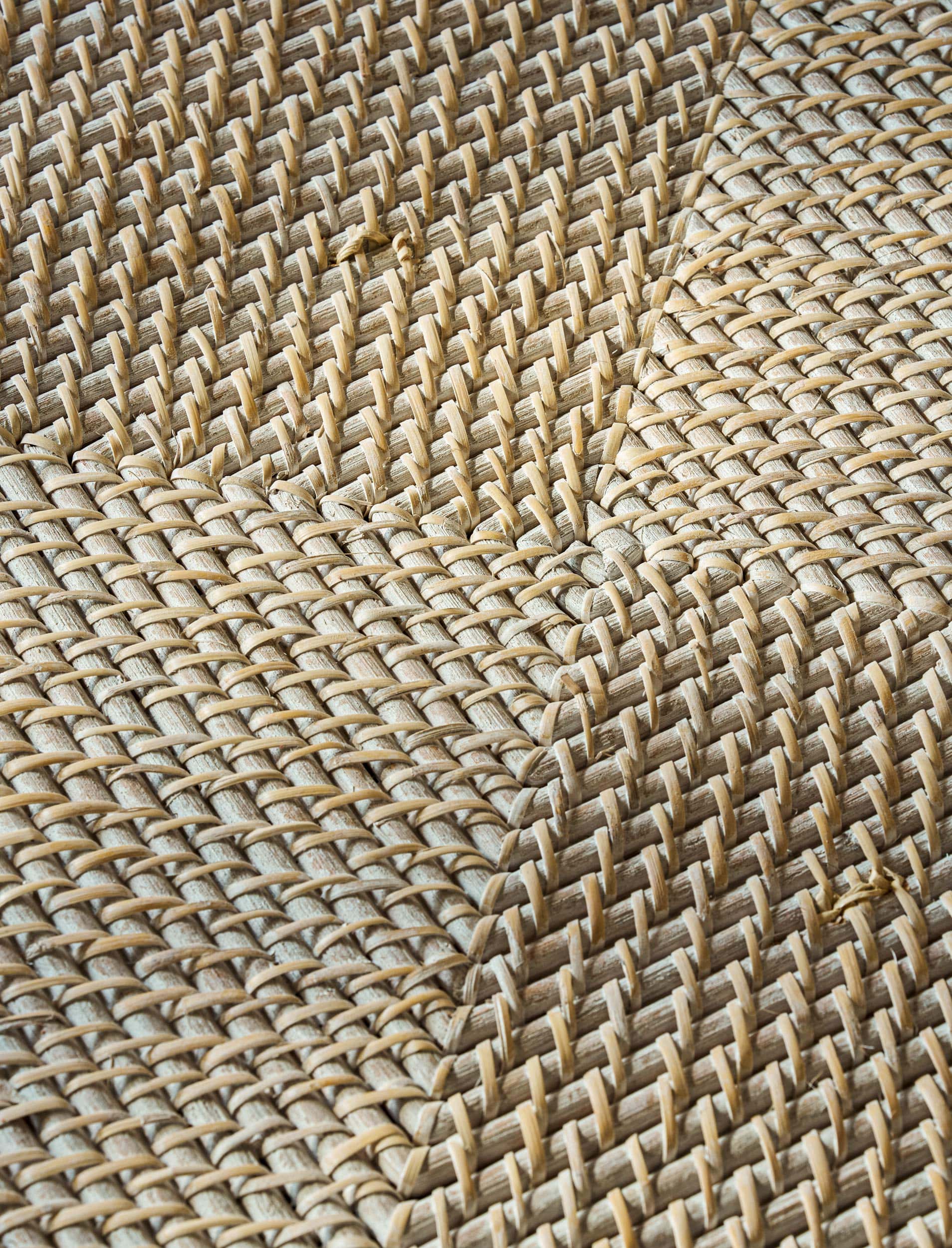 Wittering Rattan Coffee Tray Table with Stand Square - Image 6