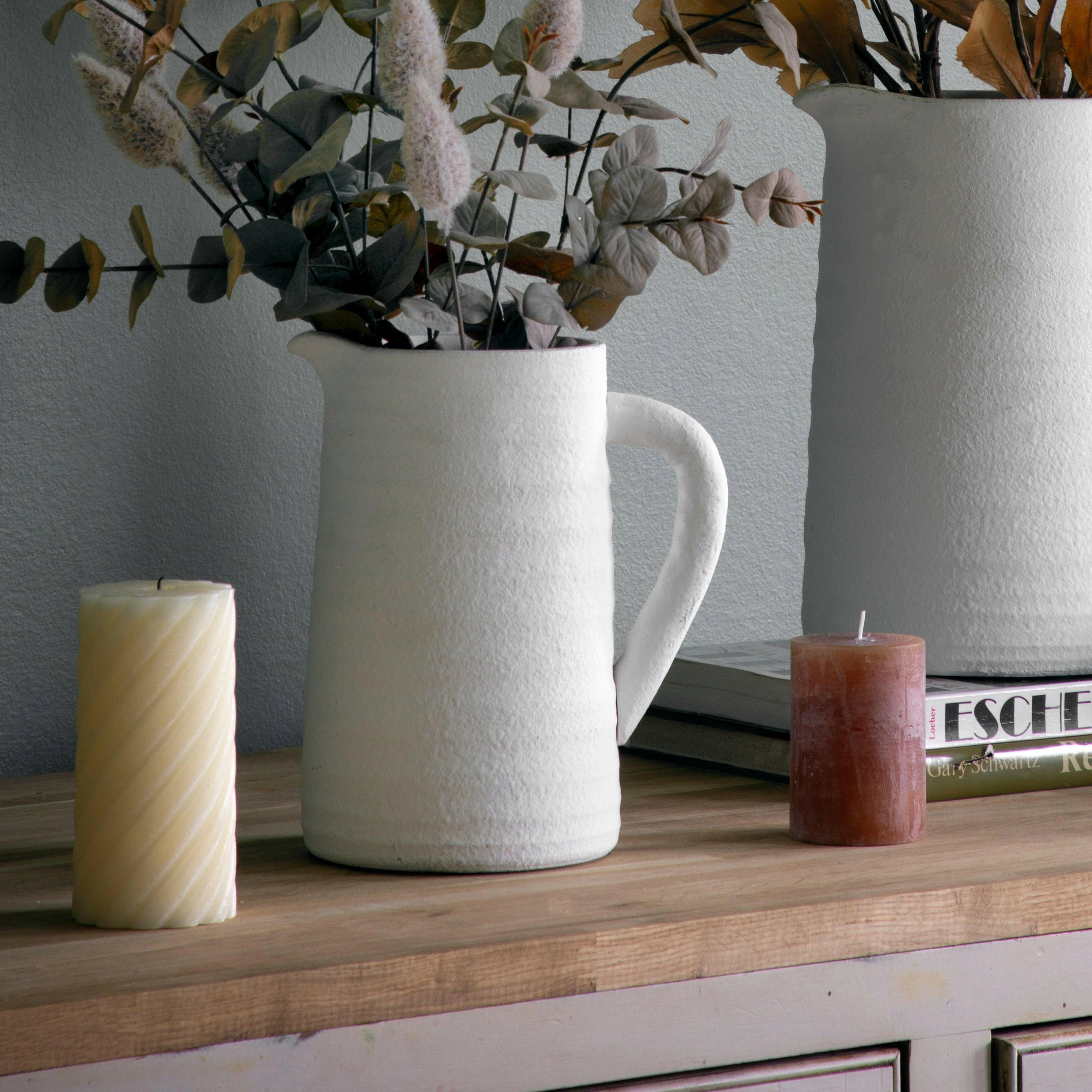 Guisborough Vase White Small | OUTLET - Image 2