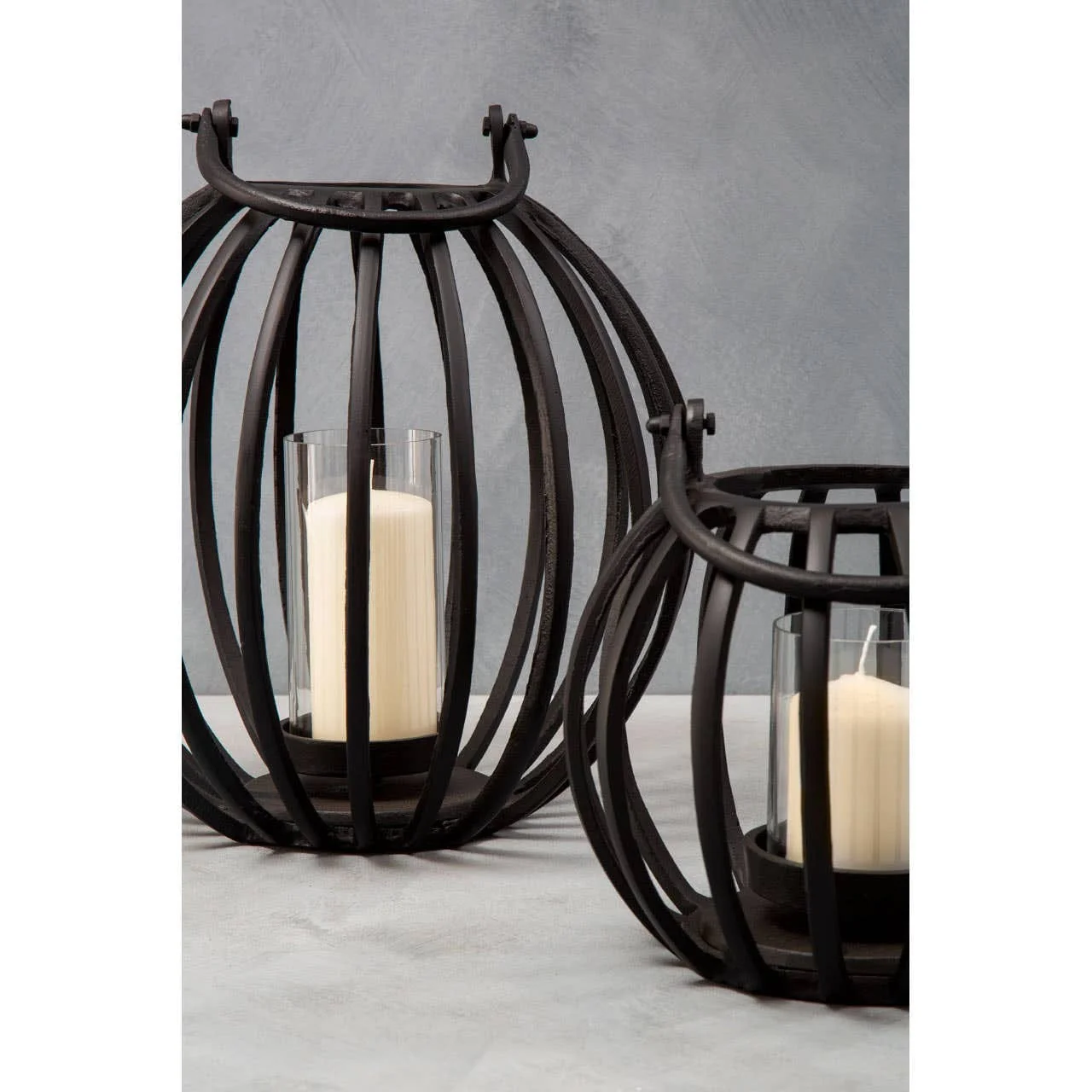 Aura Small Matte Black Finish Lantern - Image 10