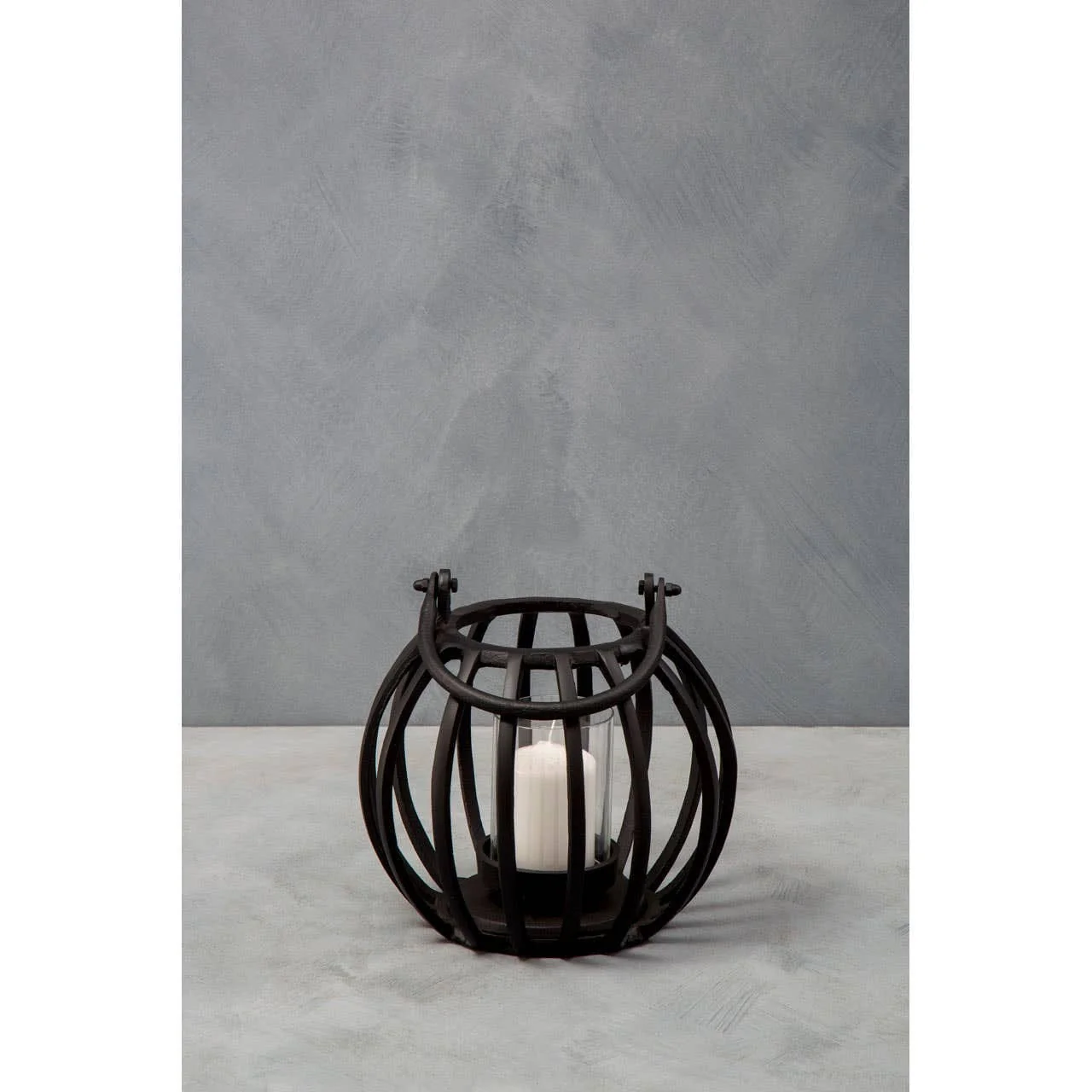 Aura Small Matte Black Finish Lantern - Image 8
