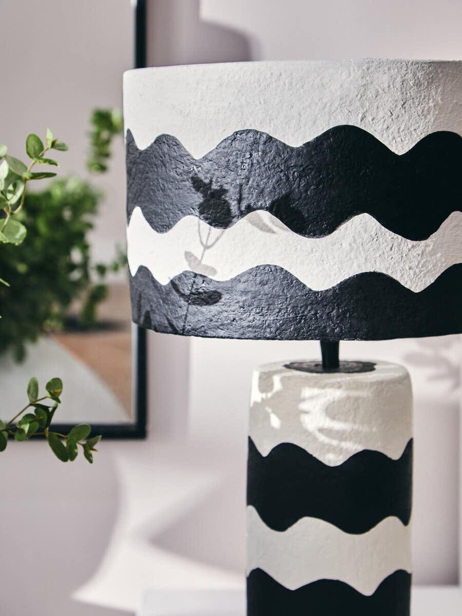 Carta Black And White Curved Stripe Papier Mache Table Lamp - Image 8