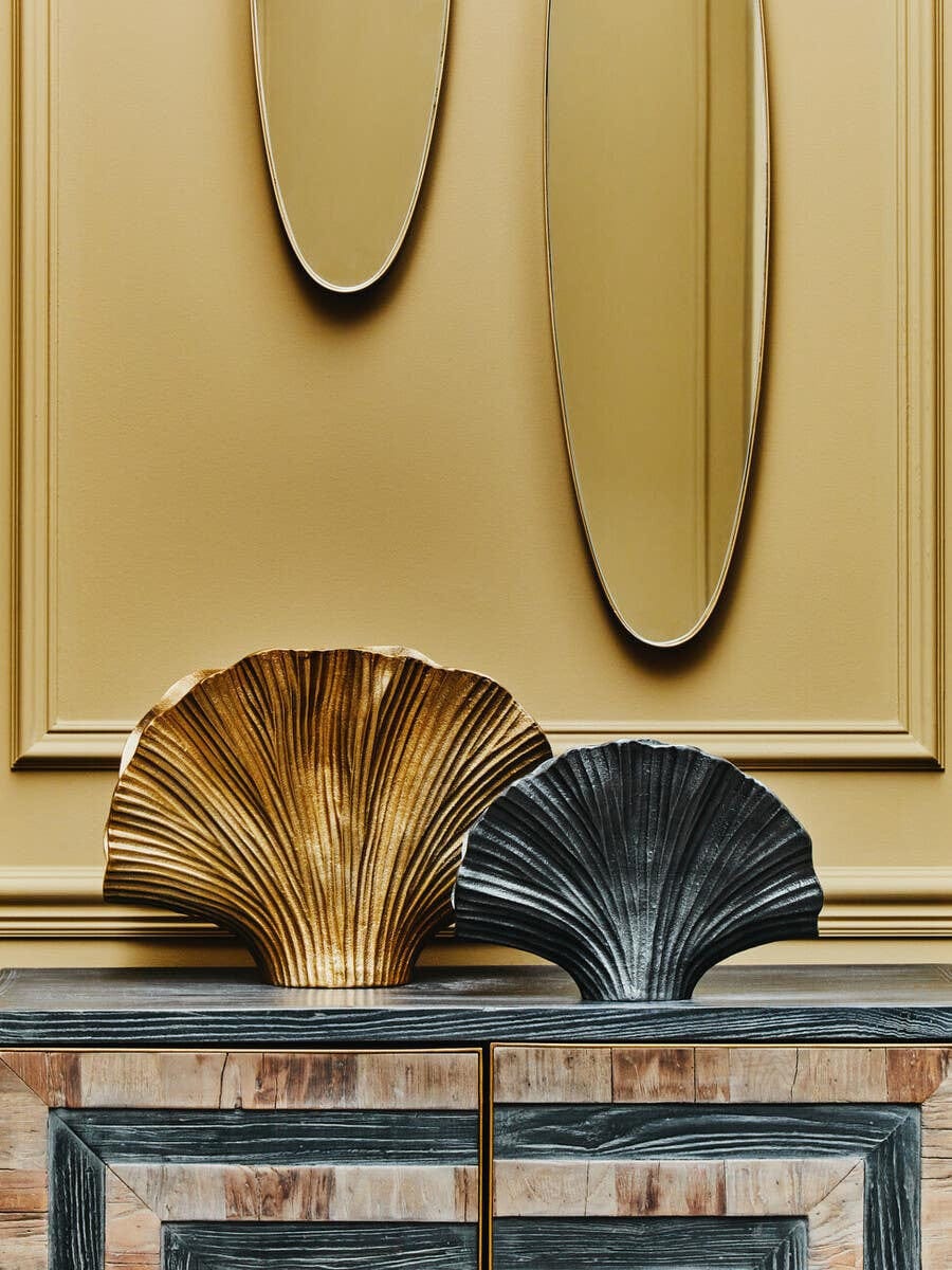 Danna Small Grey Ginkgo Vase - Image 4