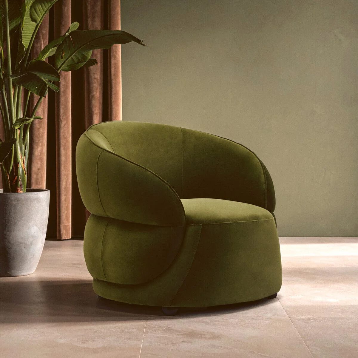 Darla Forest Green Curved Velvet Chair - Image 11