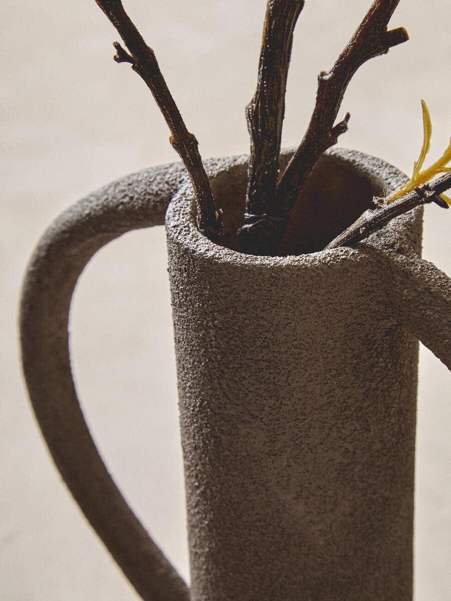 Deriva Small Textured Grey Vase - Image 11