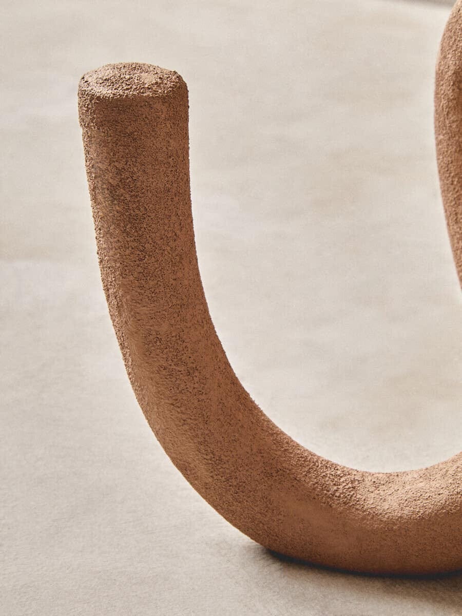 Dunas Large Textured Beige Loop Sculpture - Image 9