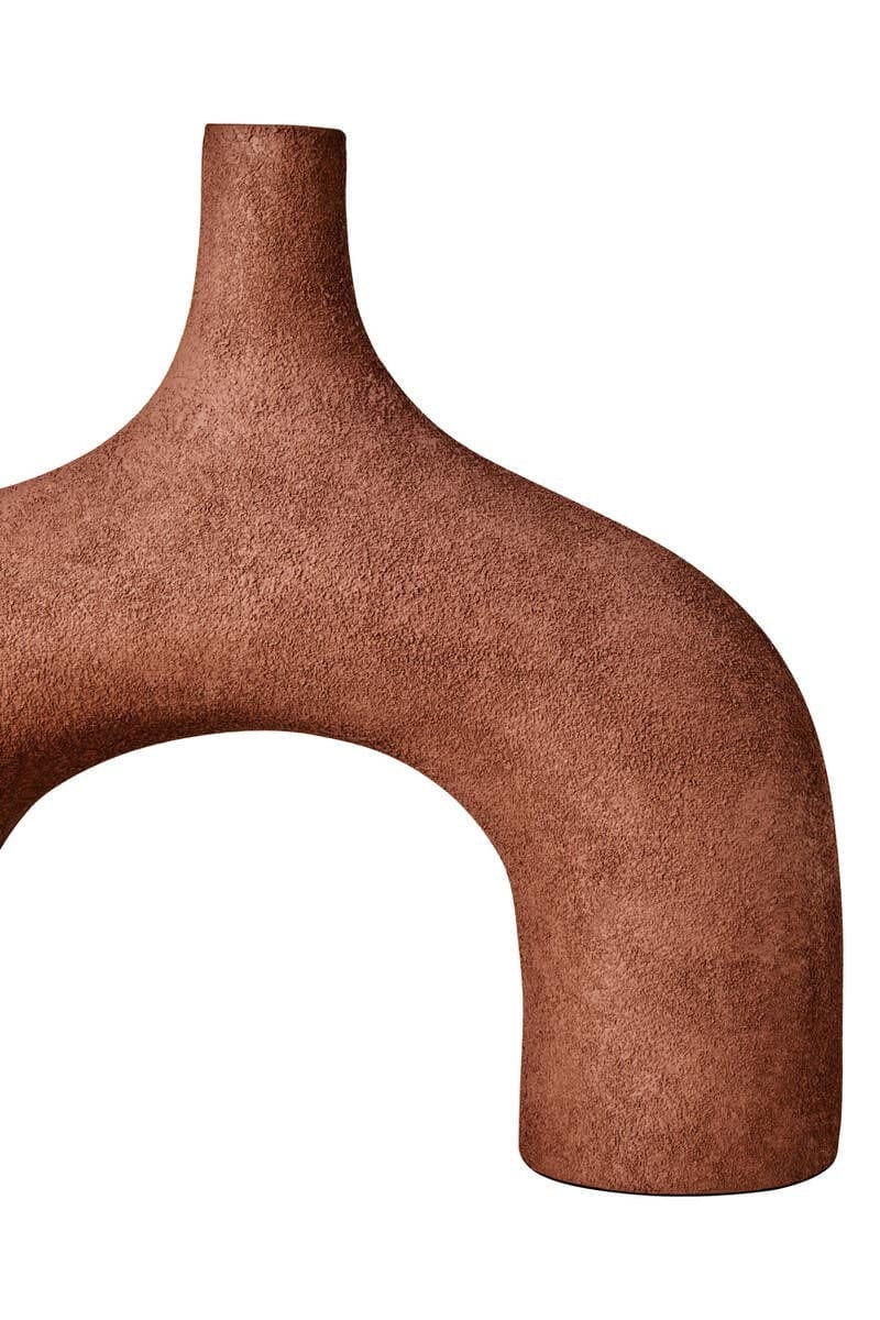 Dunas Large Textured Red Abstract Vase - Image 4