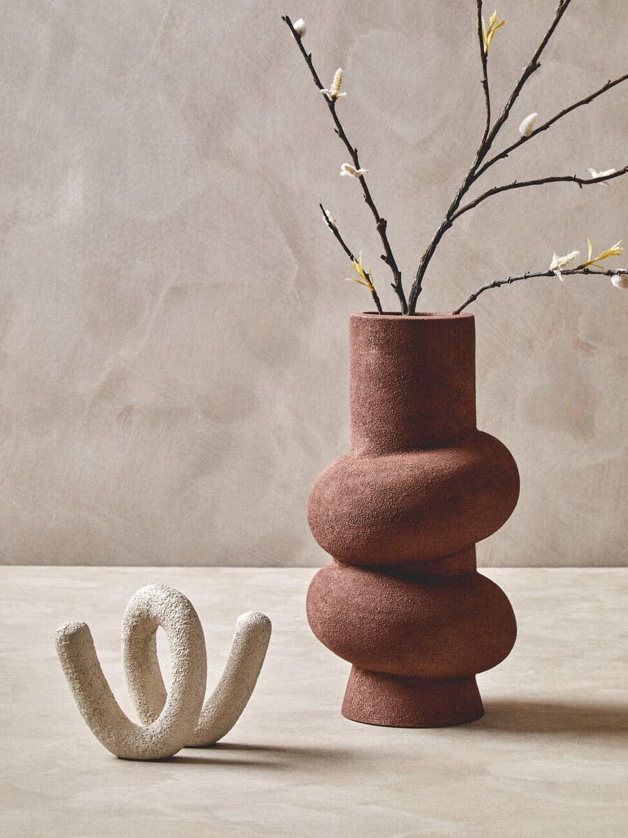 Dunas Large Textured Red Bubble Vase - Image 9