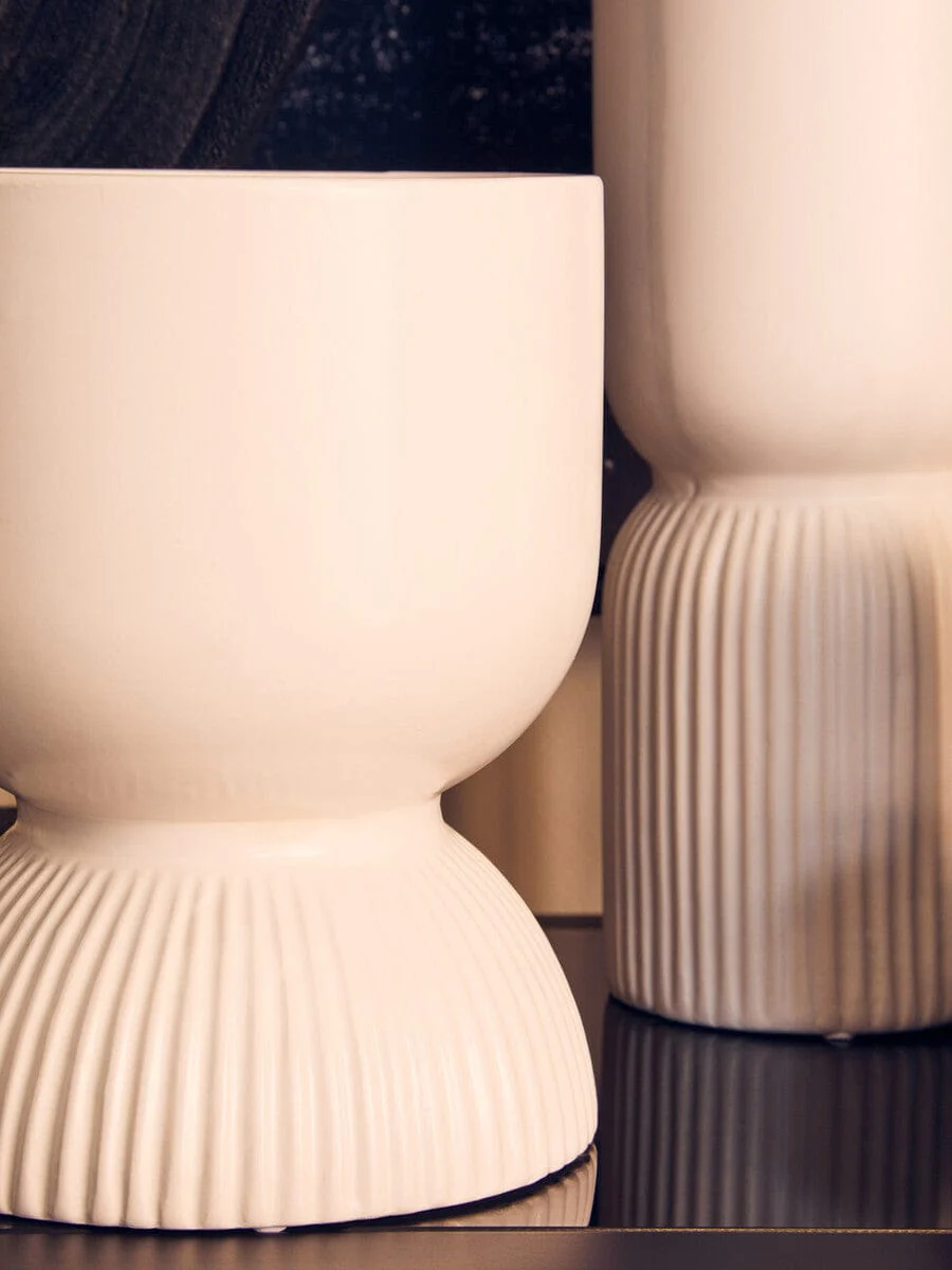 Fia White Vase - Image 14