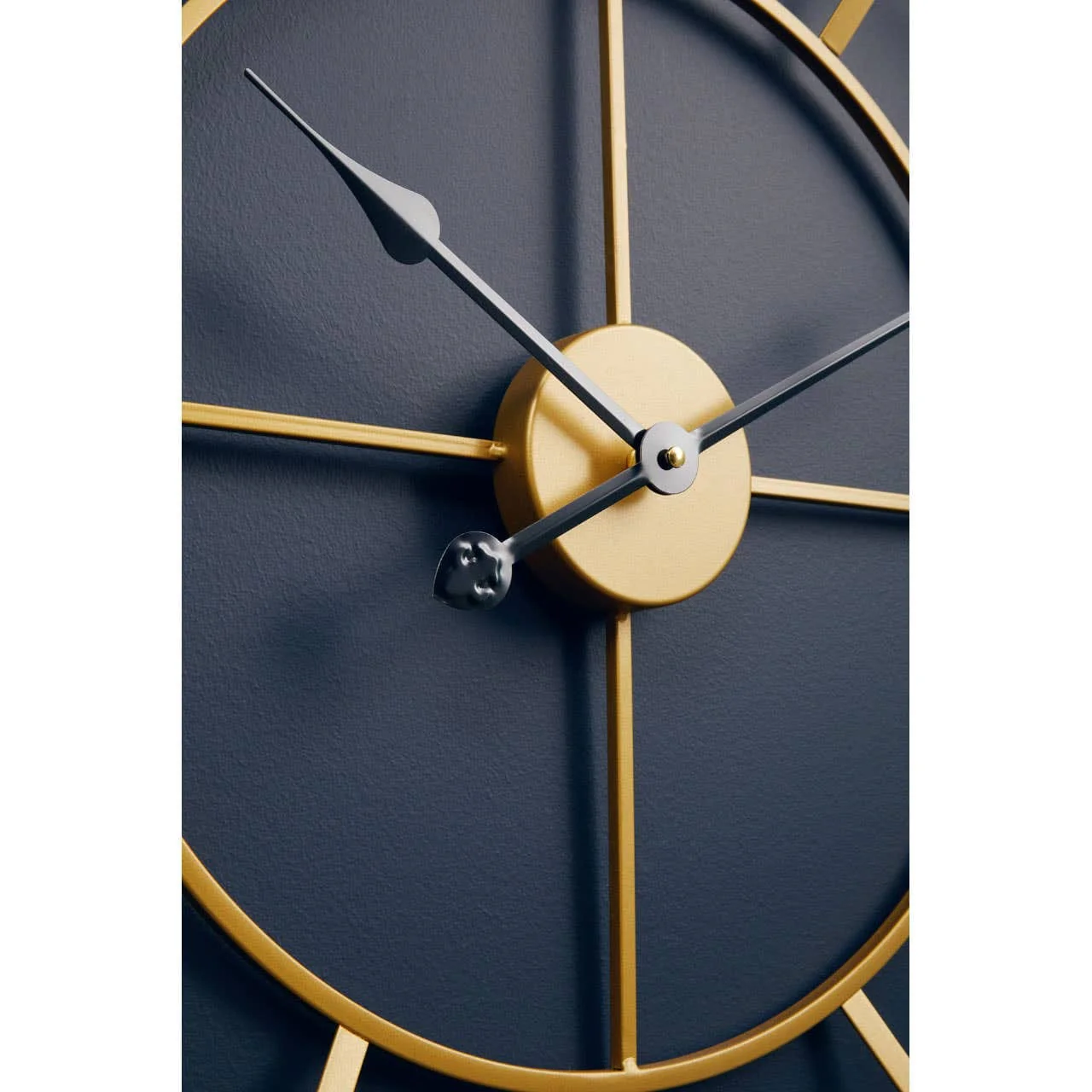 Kent 60cm Dia Large Gold Finish Metal Wall Clock - Image 4