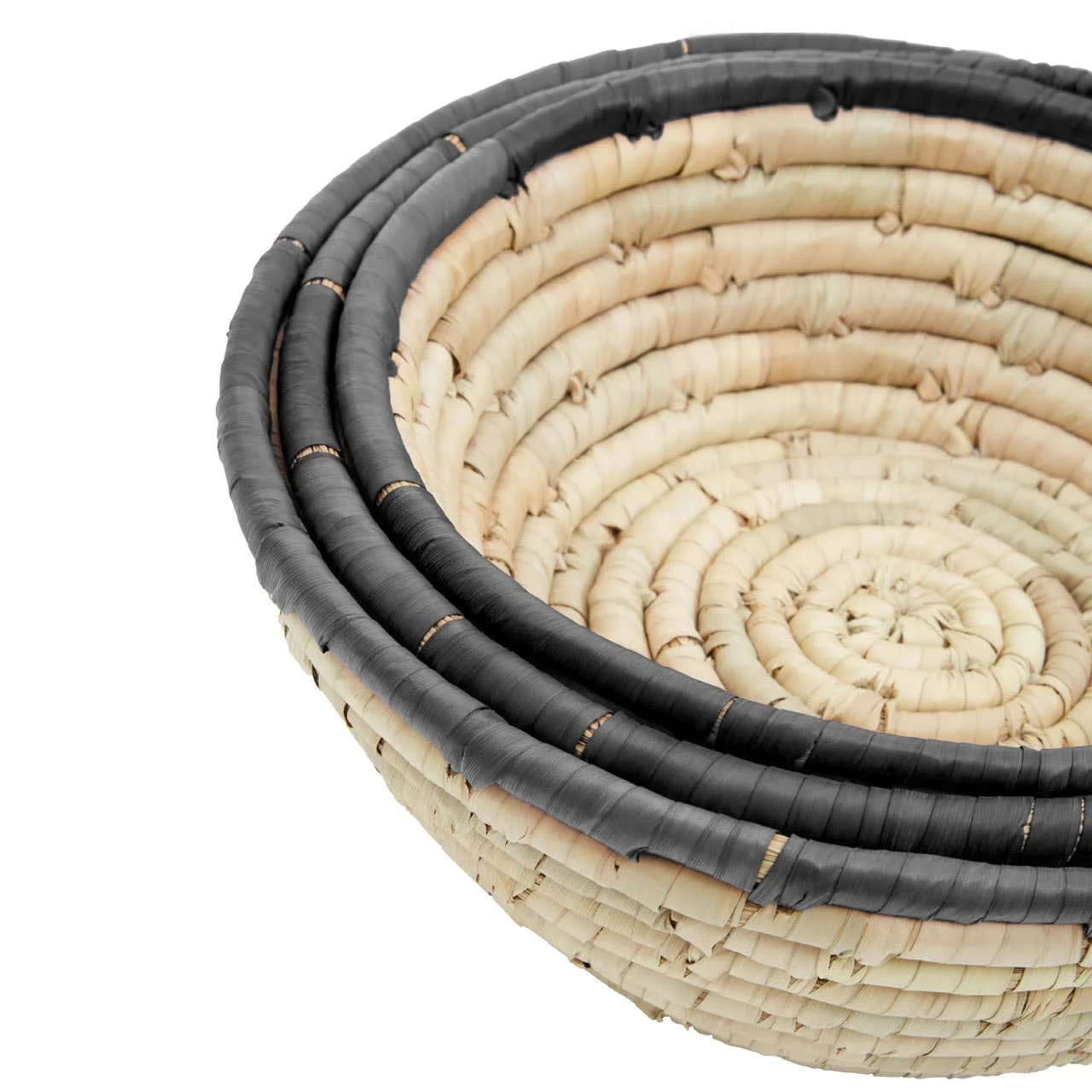 Lidi Set Of 3 Palm Leaf Baskets With Black Trim - Image 3
