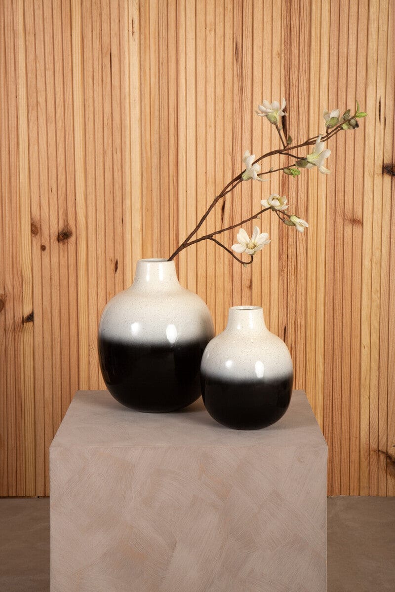 Ramus Large Black And White Ombre Vase - Image 8