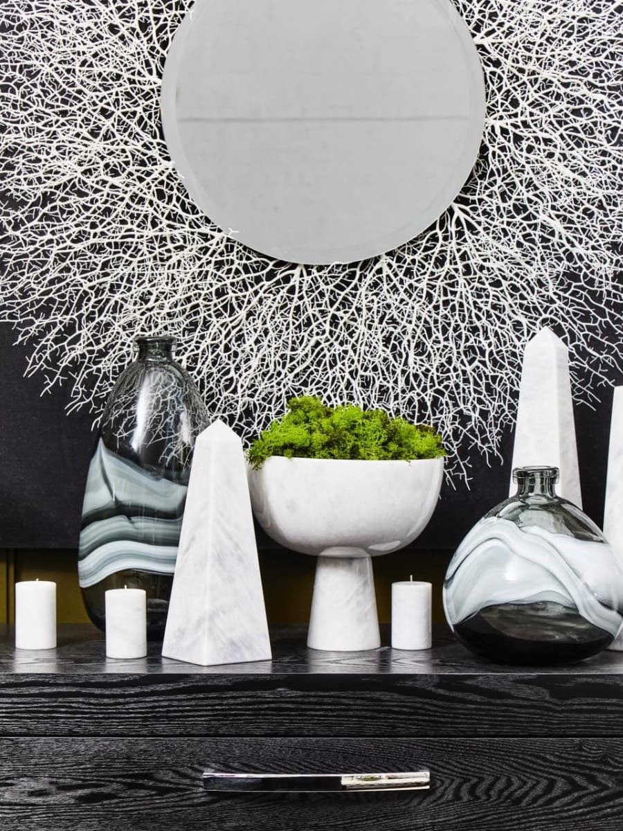 Salmo Set Of Three White Marble Tealight Holders - Image 5
