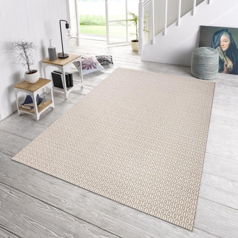 Indoor Outdoor Coin Rug – Geometric Design - Image 4