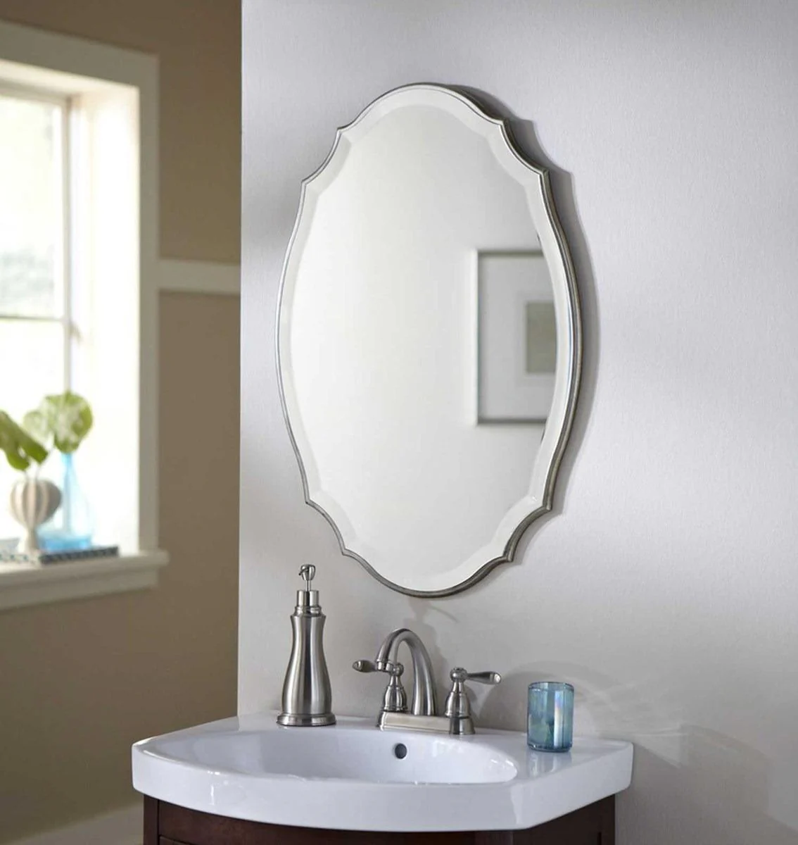 Aida Mirror Silver Finish - Image 2
