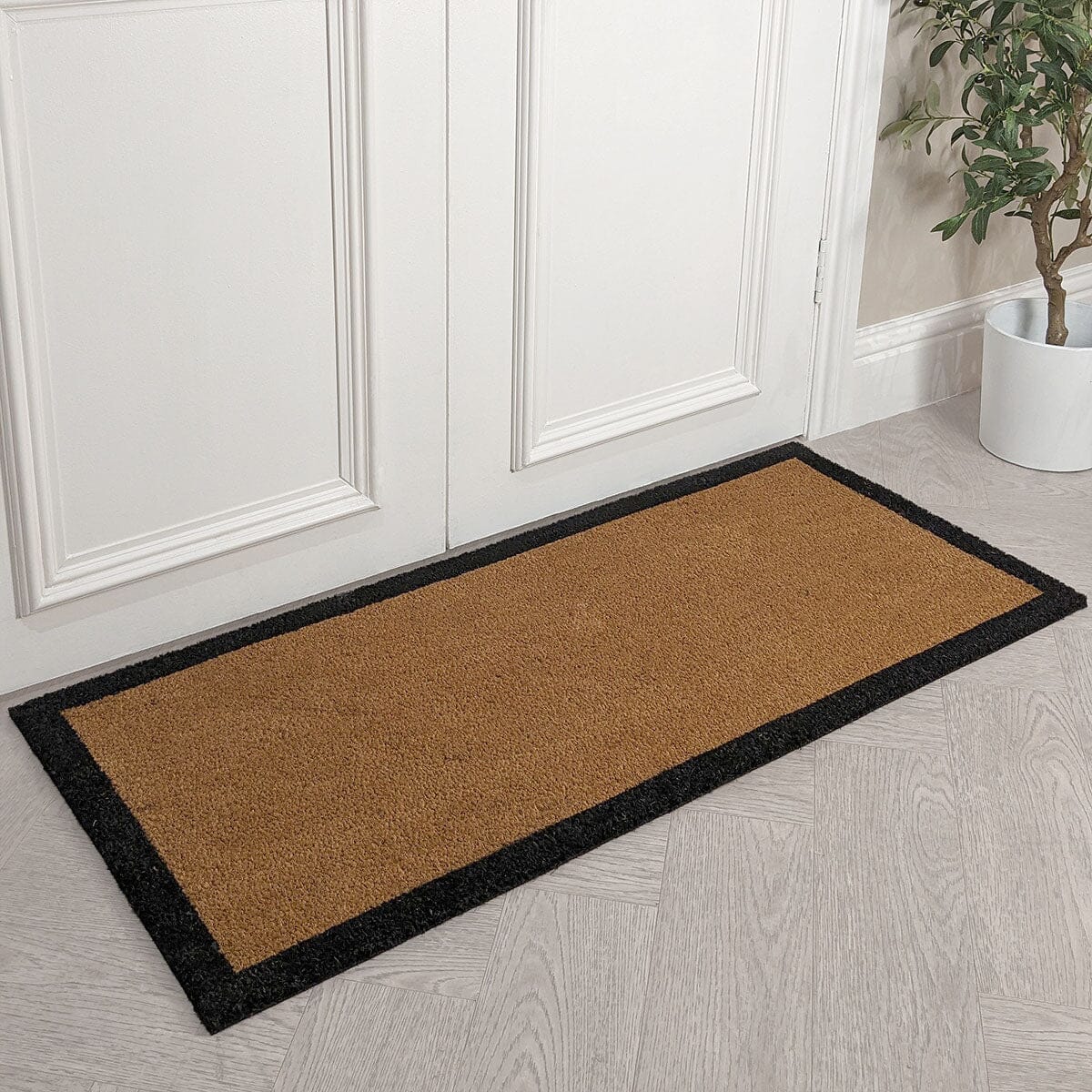 Kyla Large Black Border Natural Double Width Doormat - Image 3